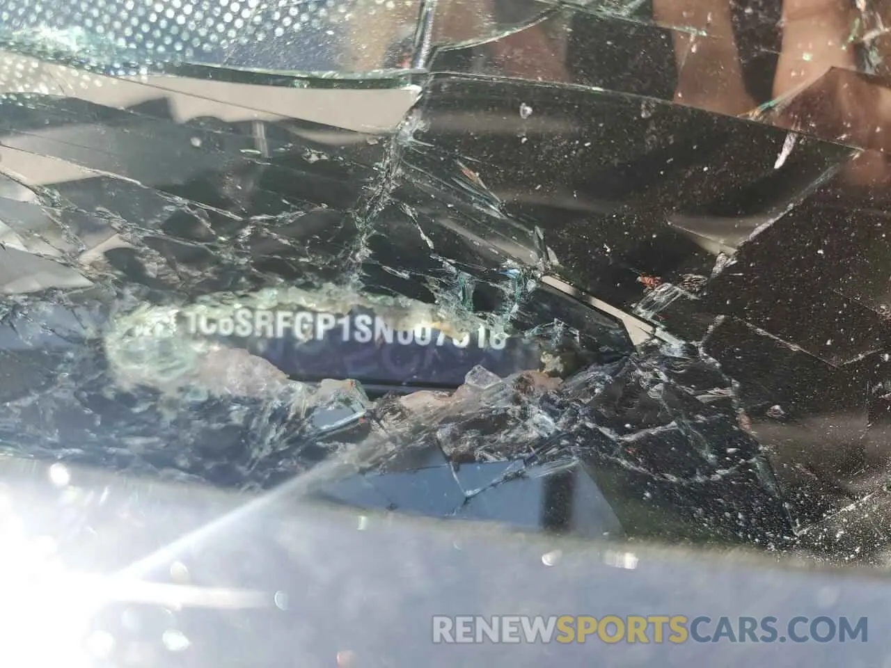 15 Photograph of a damaged car 1C6SRFGP1SN607610 RAM 1500 2025