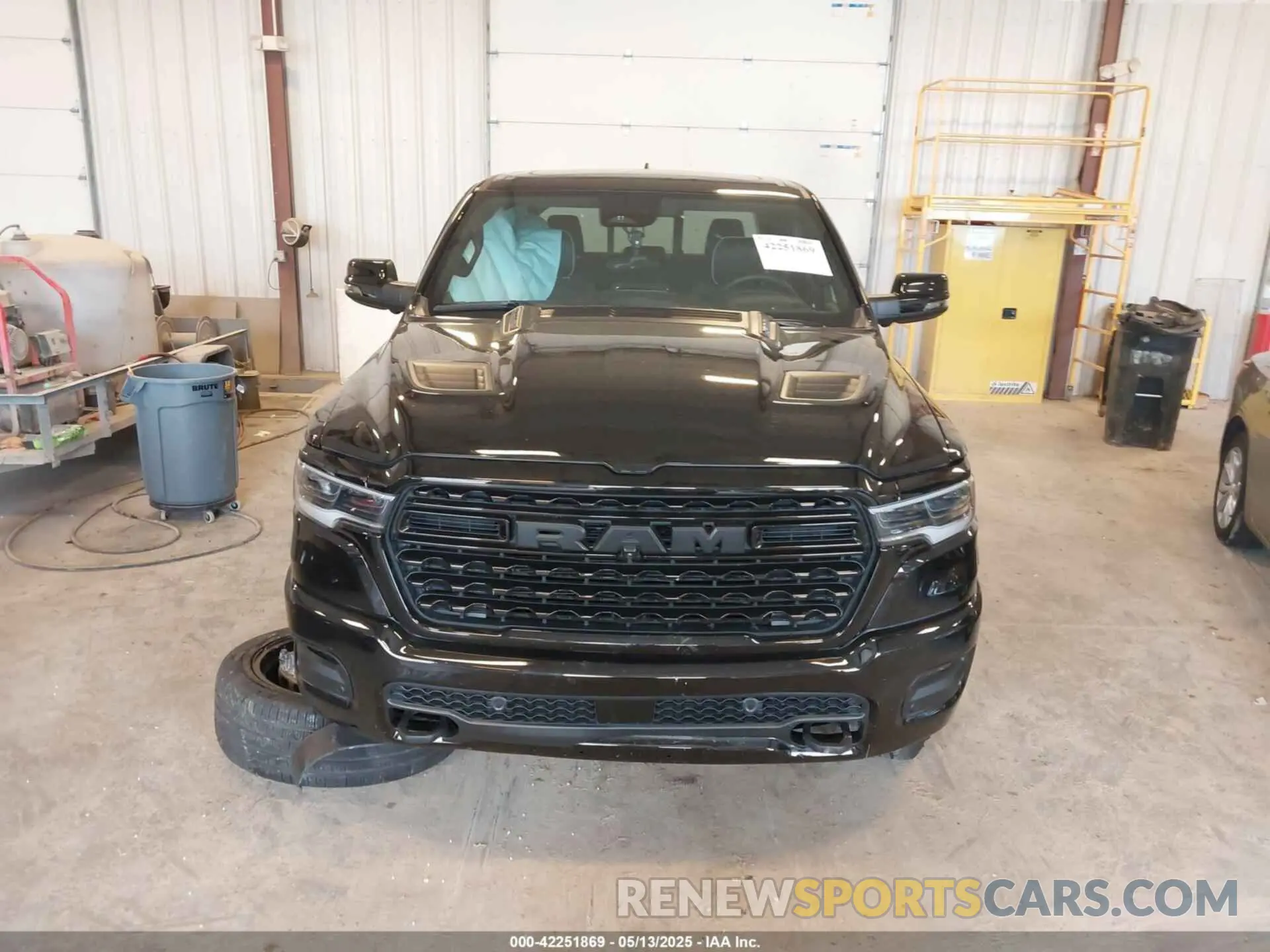 12 Photograph of a damaged car 1C6SRFHP0SN569429 RAM 1500 2025