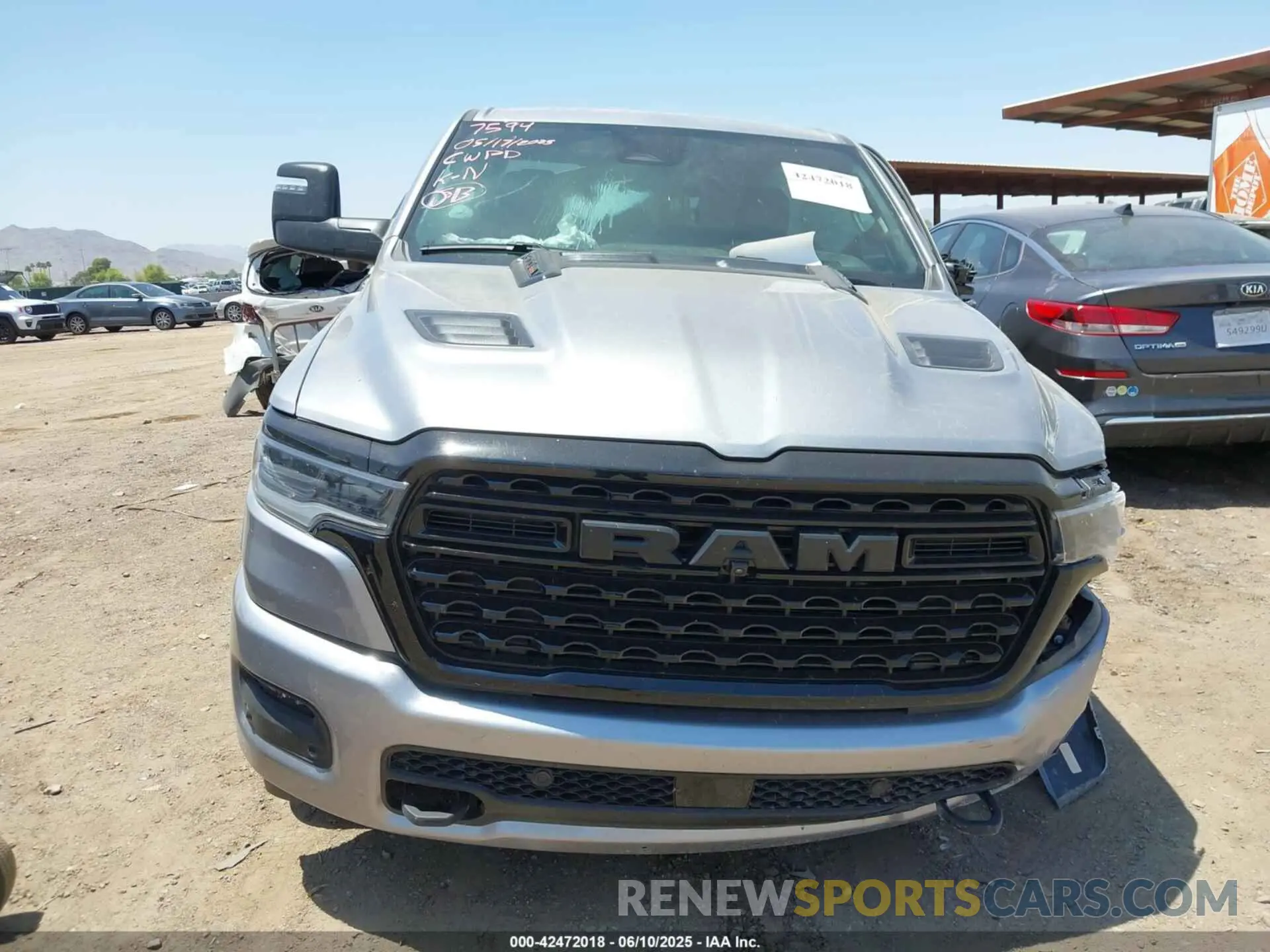 12 Photograph of a damaged car 1C6SRFHP8SN635113 RAM 1500 2025