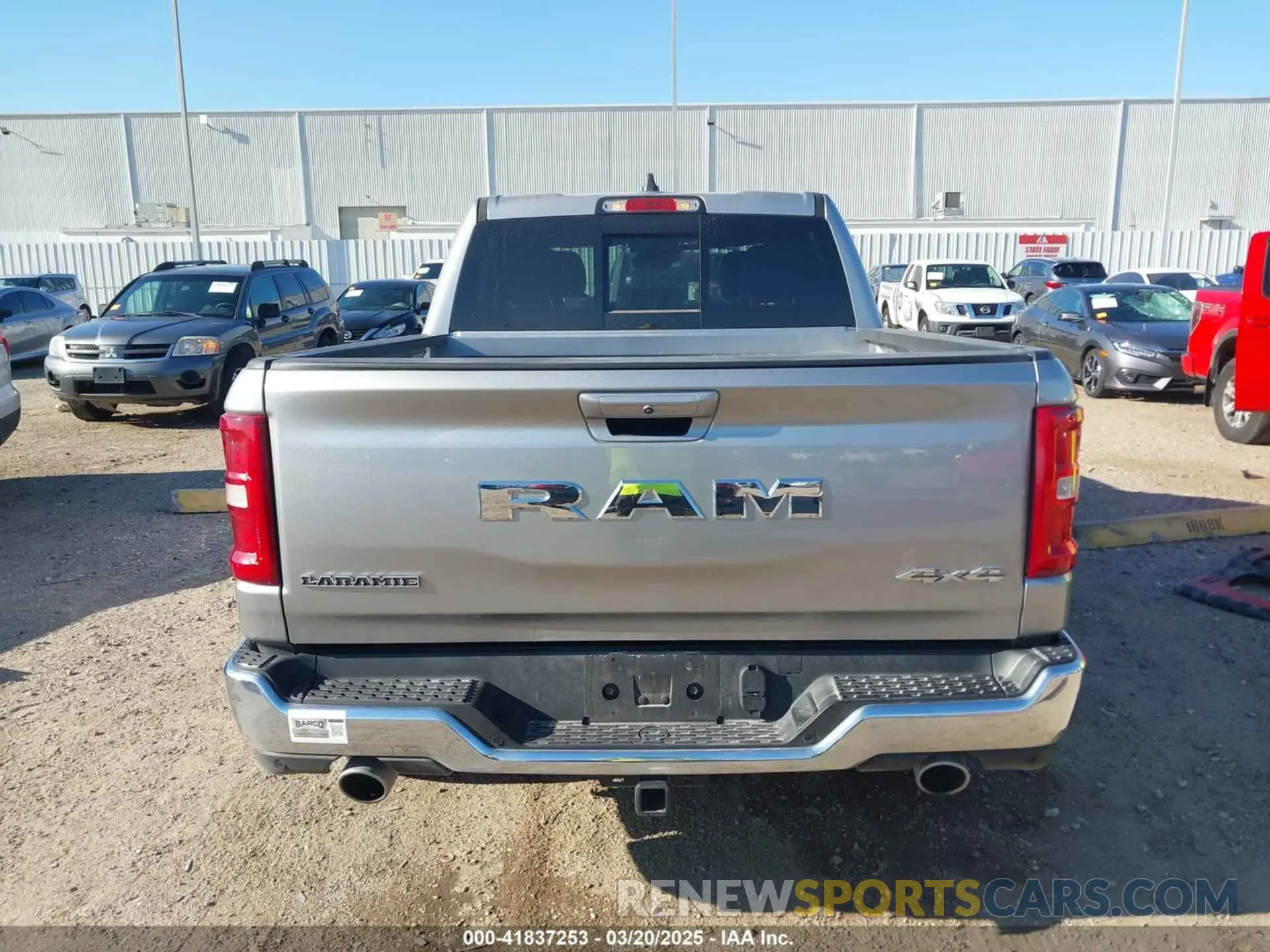 16 Photograph of a damaged car 1C6SRFJP0SN610331 RAM 1500 2025
