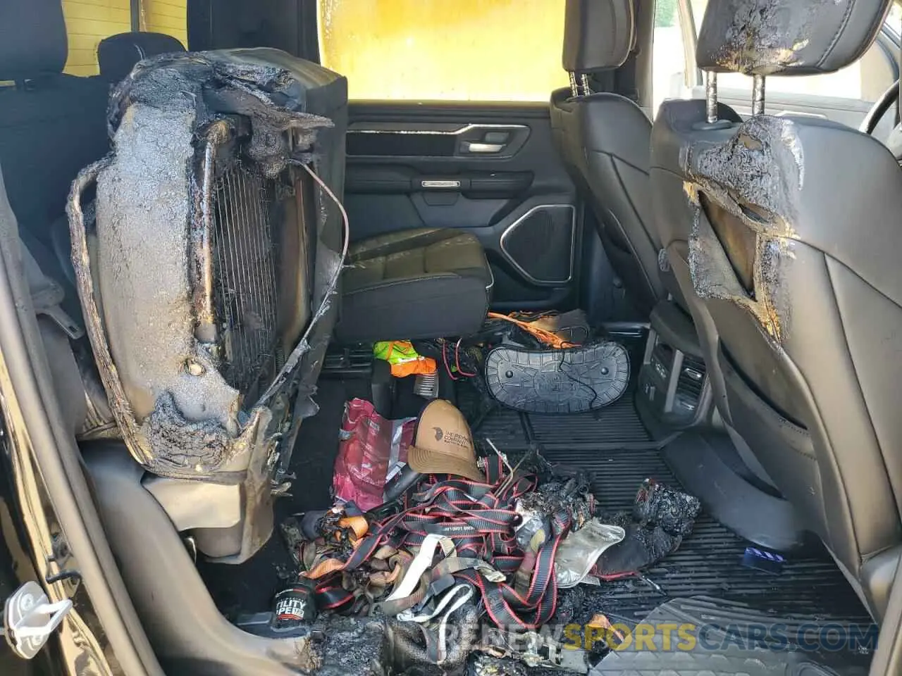 10 Photograph of a damaged car 1C6SRFJP3SN585179 RAM 1500 2025