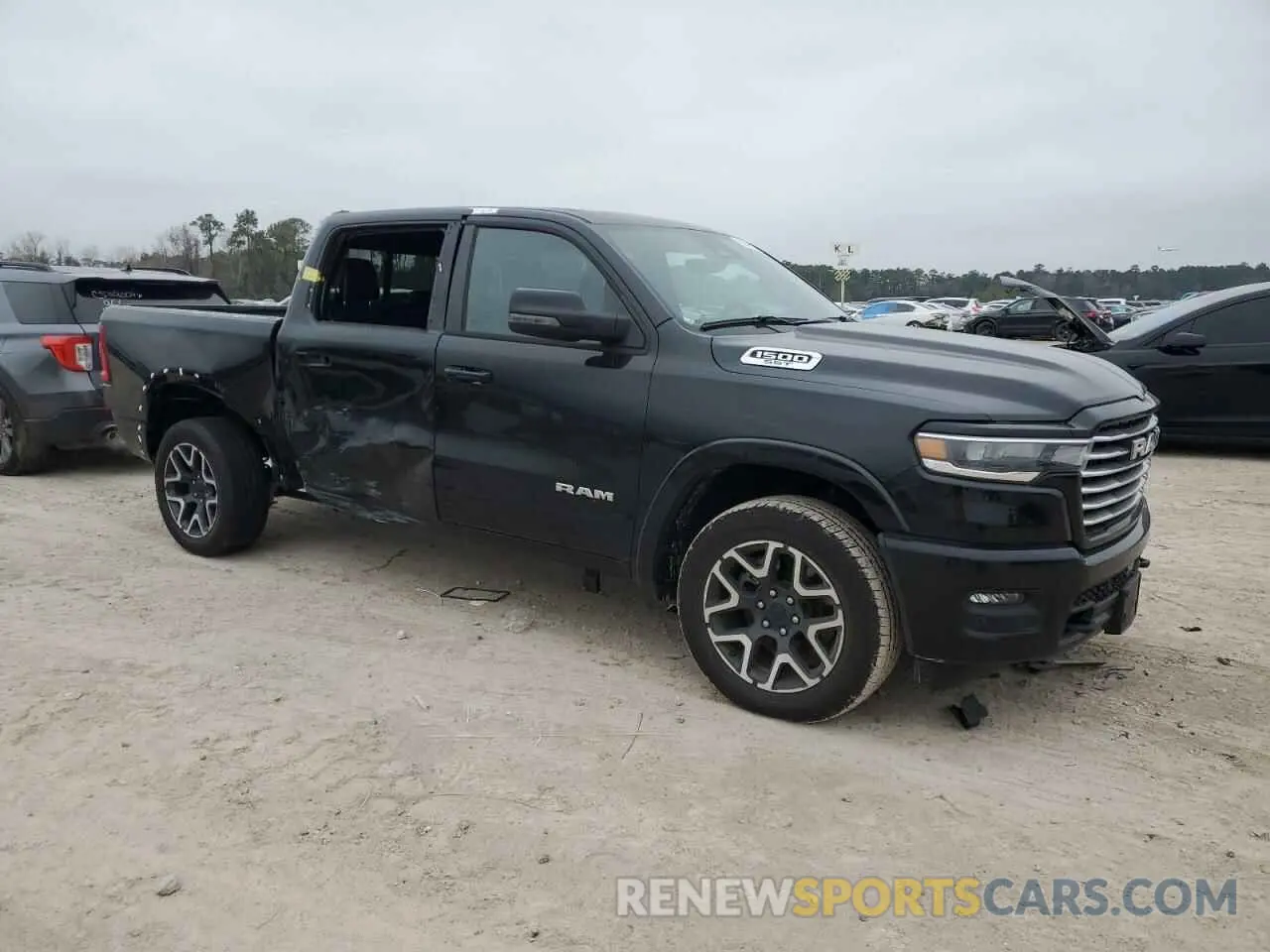 4 Photograph of a damaged car 1C6SRFJP5SN593154 RAM 1500 2025
