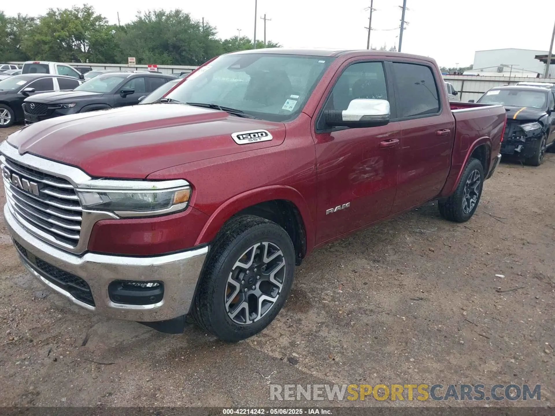 2 Photograph of a damaged car 1C6SRFJP6SN563032 RAM 1500 2025