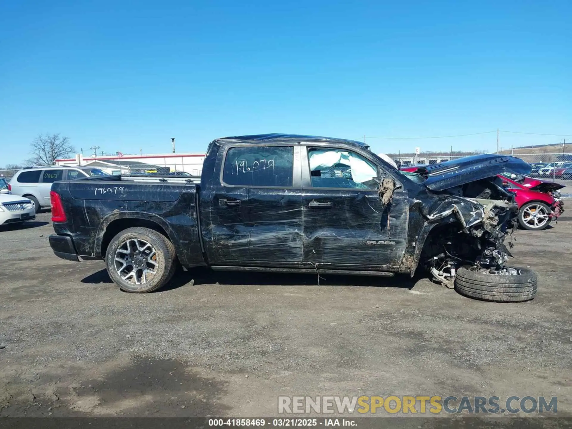 13 Photograph of a damaged car 1C6SRFJP6SN616635 RAM 1500 2025