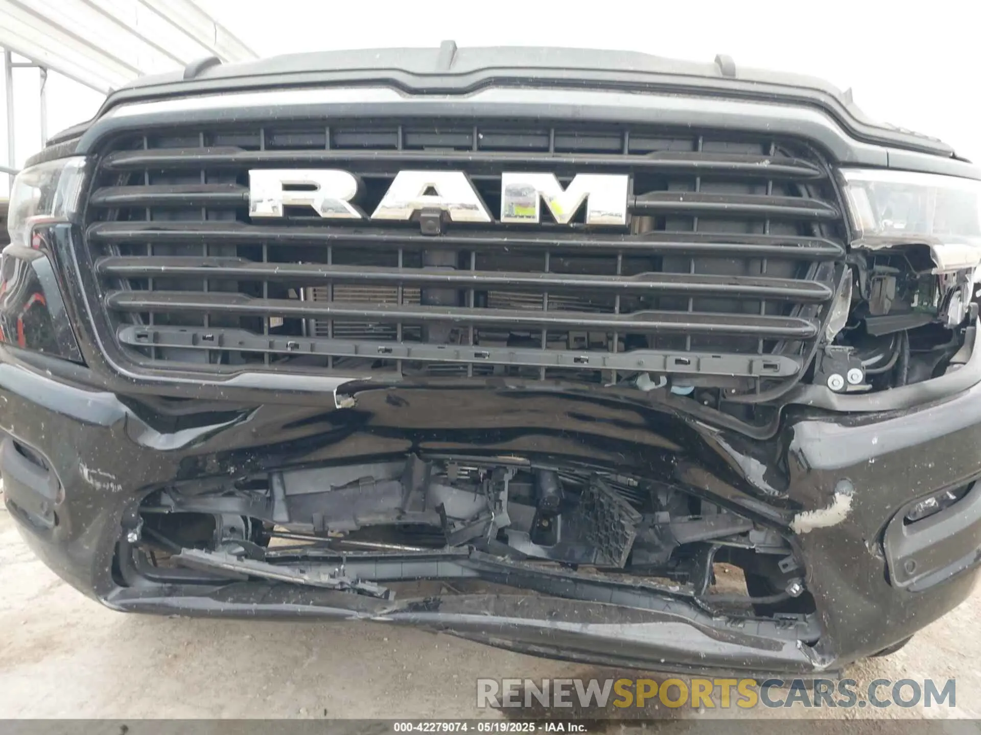 6 Photograph of a damaged car 1C6SRFJP7SN502028 RAM 1500 2025