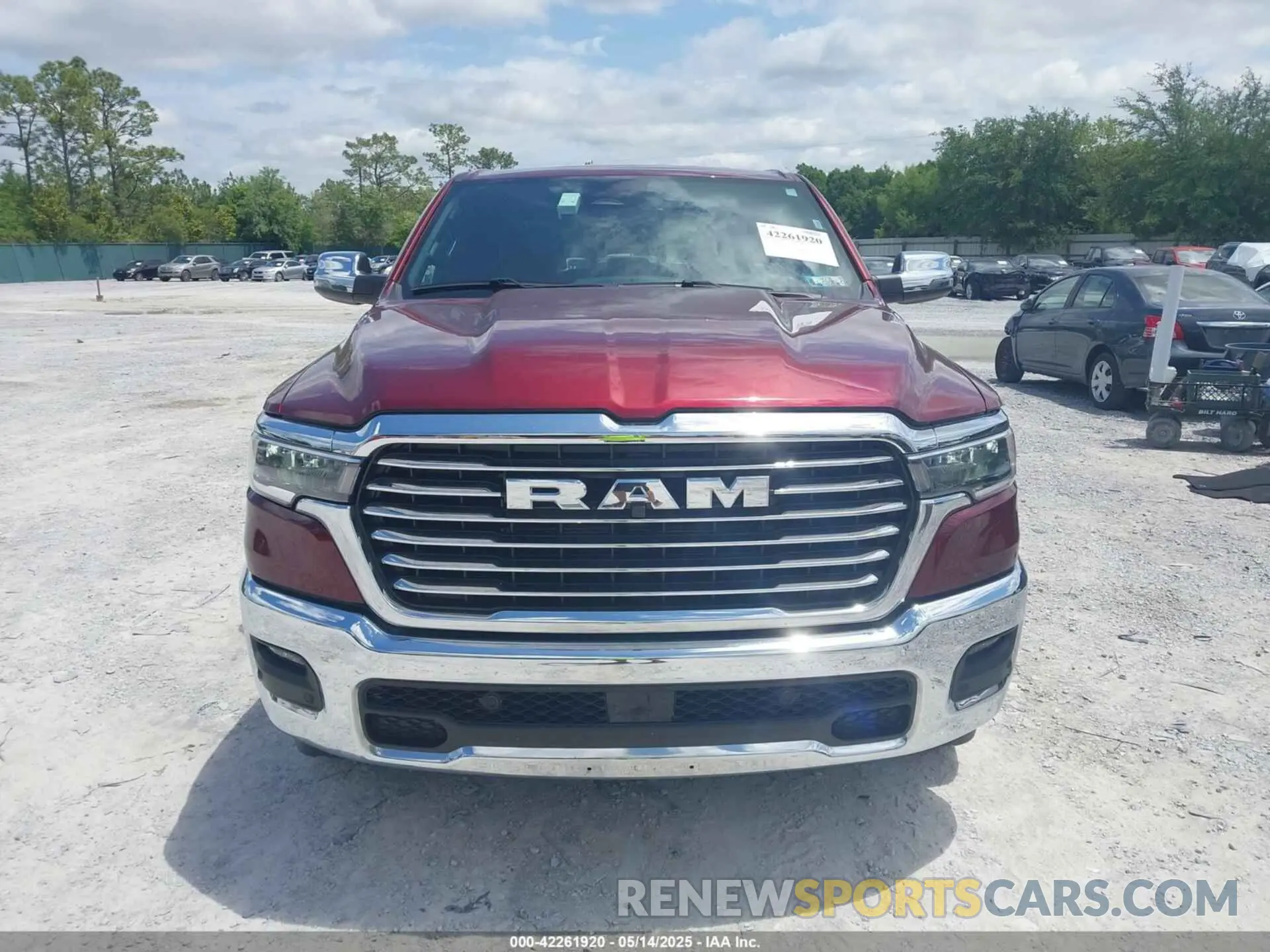 12 Photograph of a damaged car 1C6SRFJP7SN562357 RAM 1500 2025