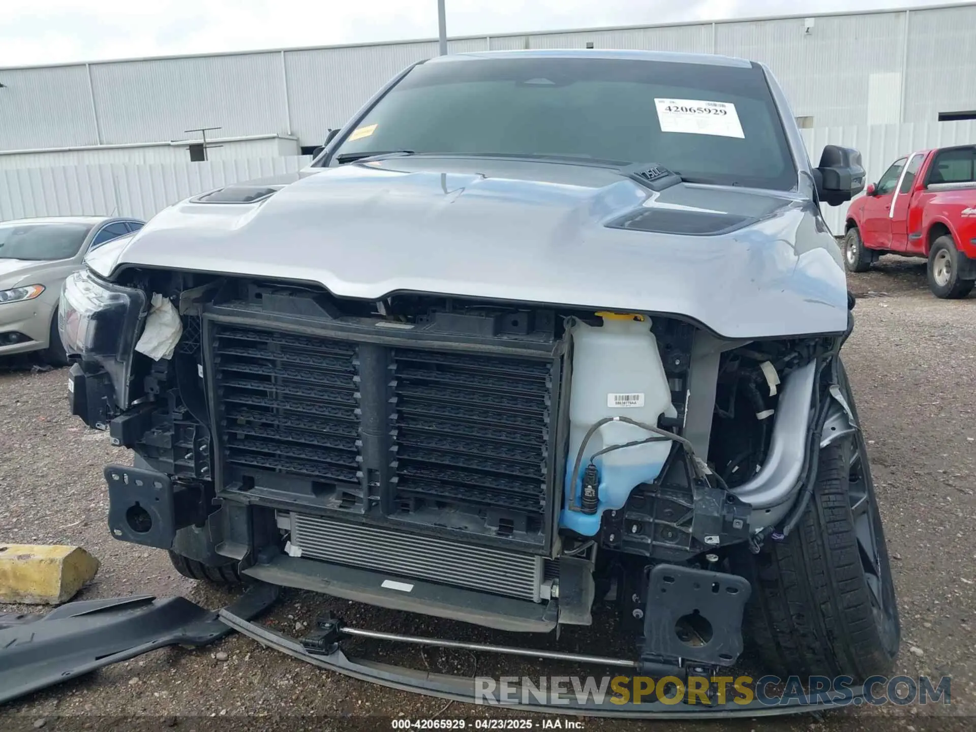 13 Photograph of a damaged car 1C6SRFJP8SN630889 RAM 1500 2025