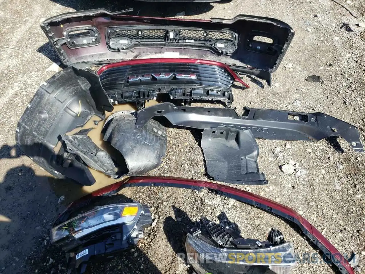 12 Photograph of a damaged car 1C6SRFJP9SN641870 RAM 1500 2025