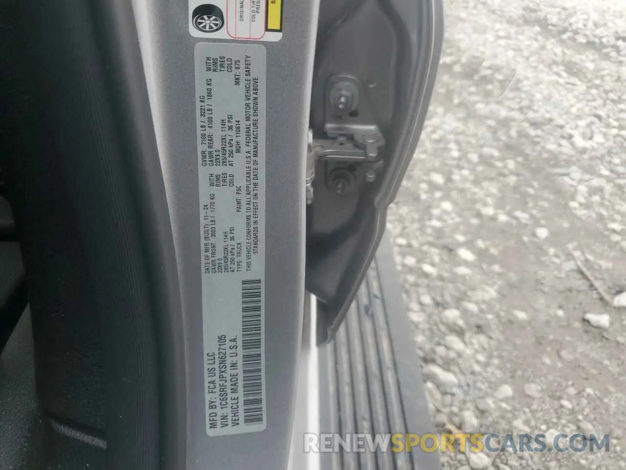 12 Photograph of a damaged car 1C6SRFJPXSN627105 RAM 1500 2025