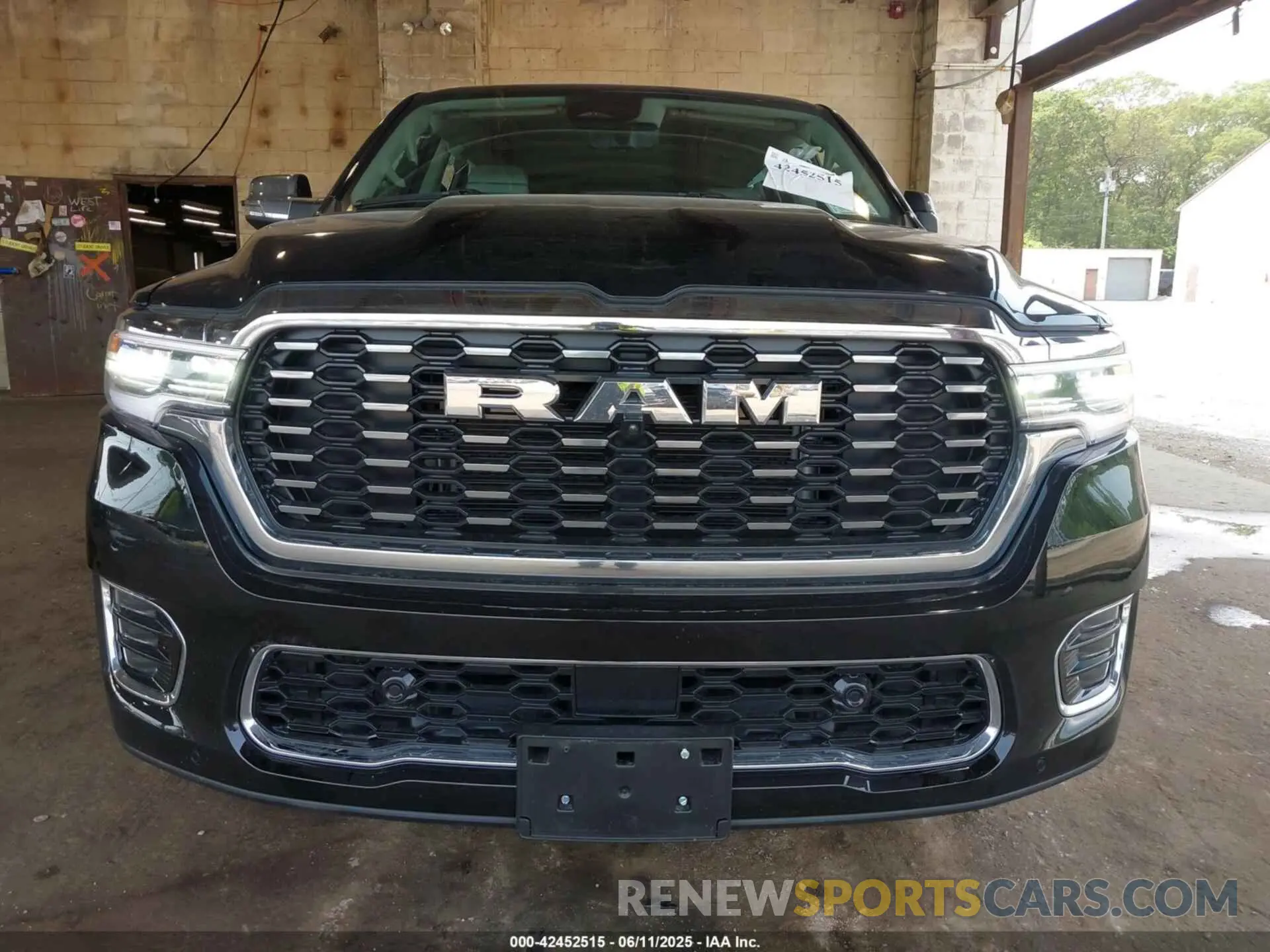 12 Photograph of a damaged car 1C6SRFKP7SN681511 RAM 1500 2025