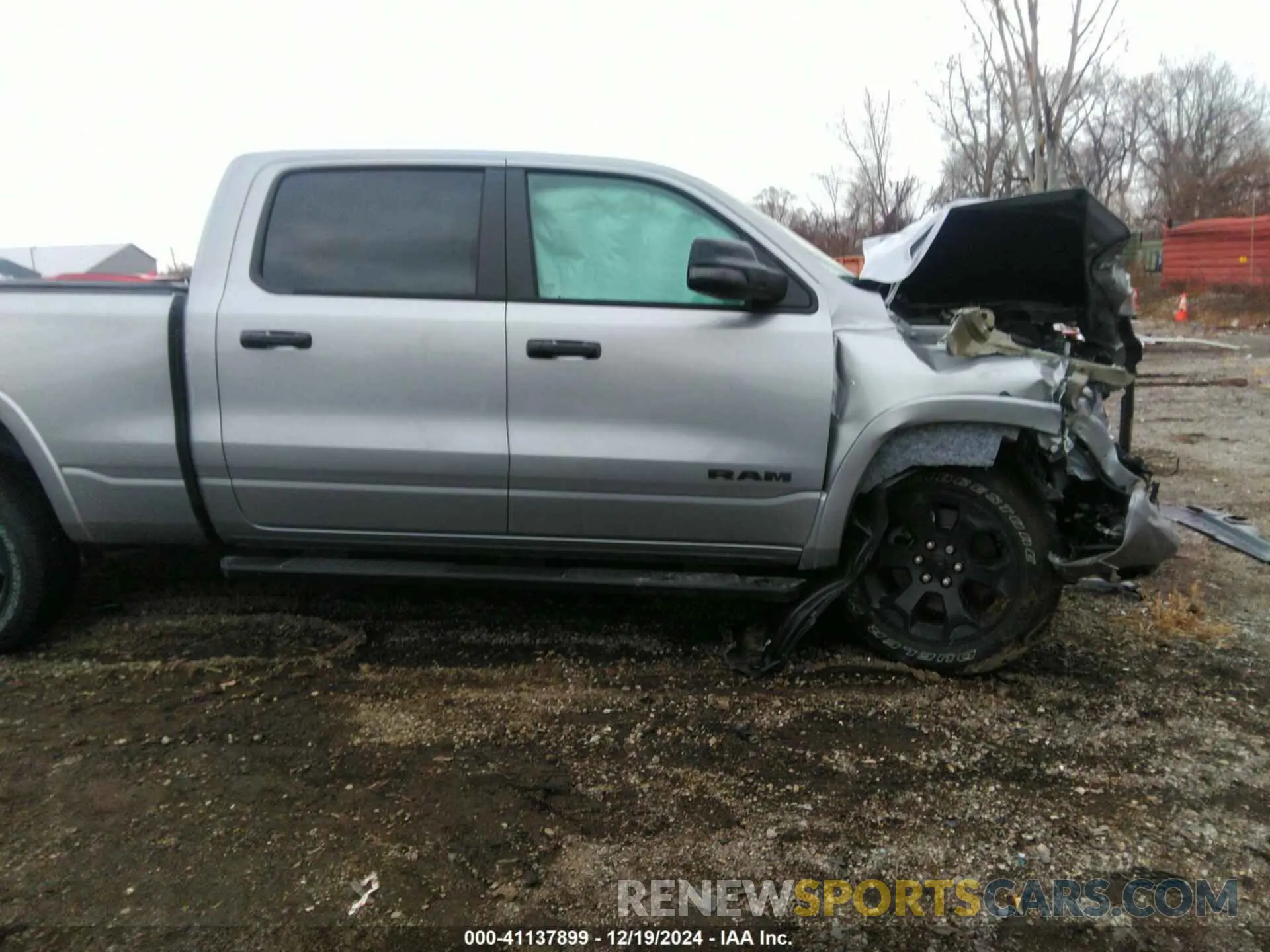 13 Photograph of a damaged car 1C6SRFMP0SN519412 RAM 1500 2025