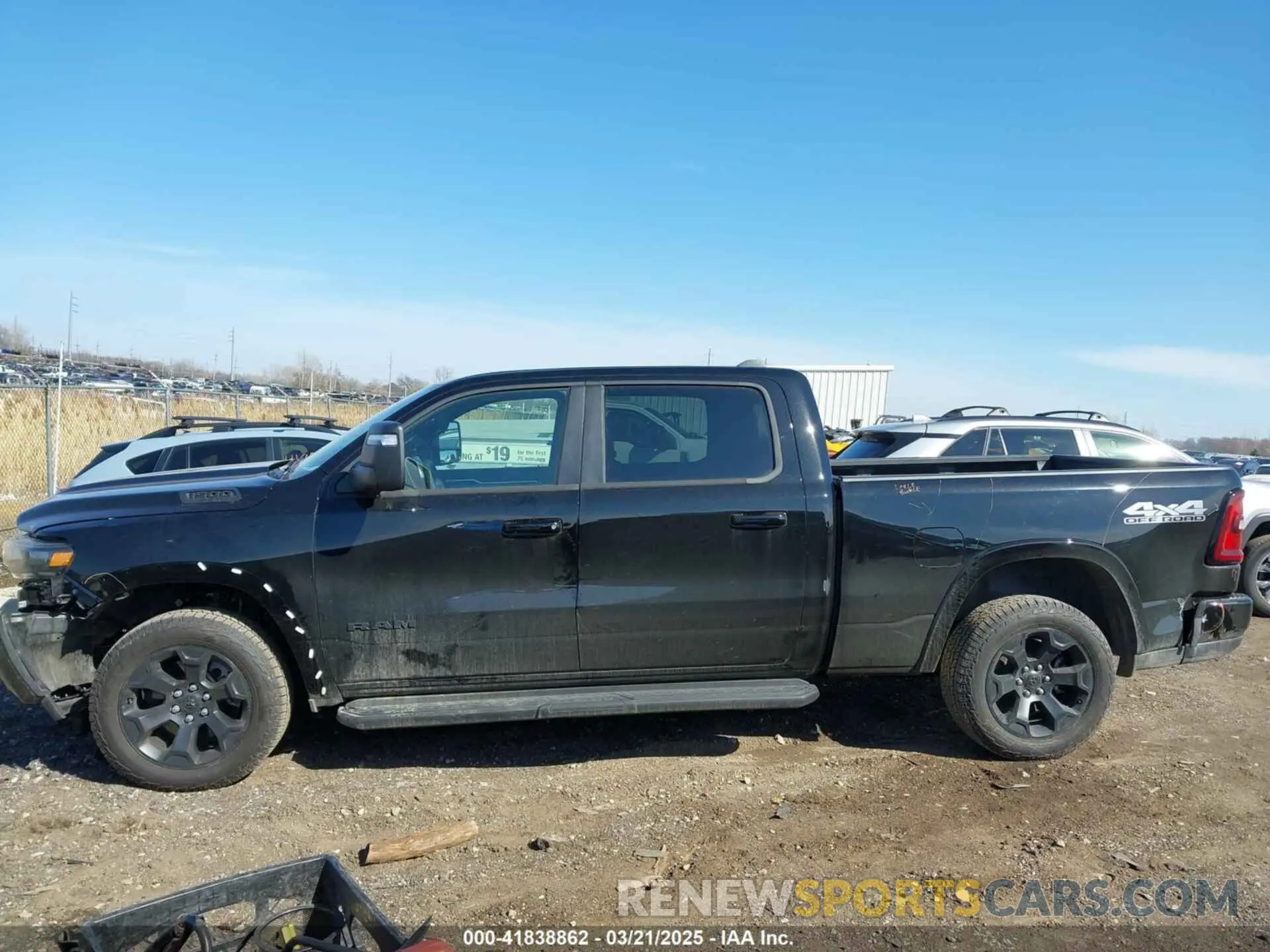 15 Photograph of a damaged car 1C6SRFMP2SN658960 RAM 1500 2025