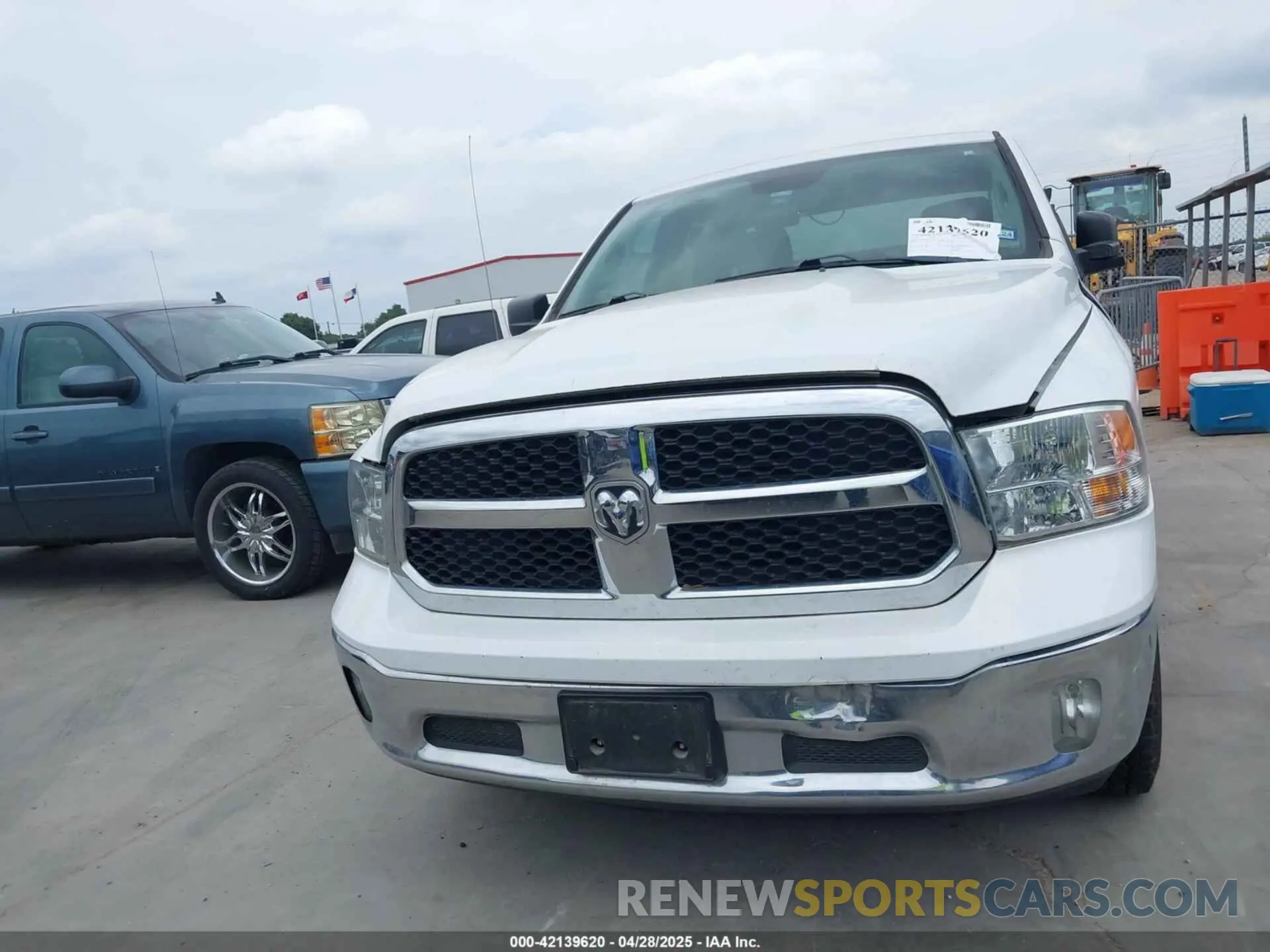 12 Photograph of a damaged car 1C6RR6FG2KS702064 RAM 1500 CLASSIC 2019