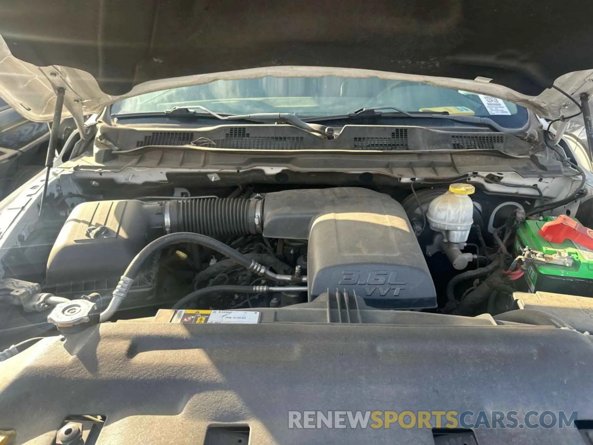 11 Photograph of a damaged car 1C6RR6FG6KS608947 RAM 1500 CLASSIC 2019