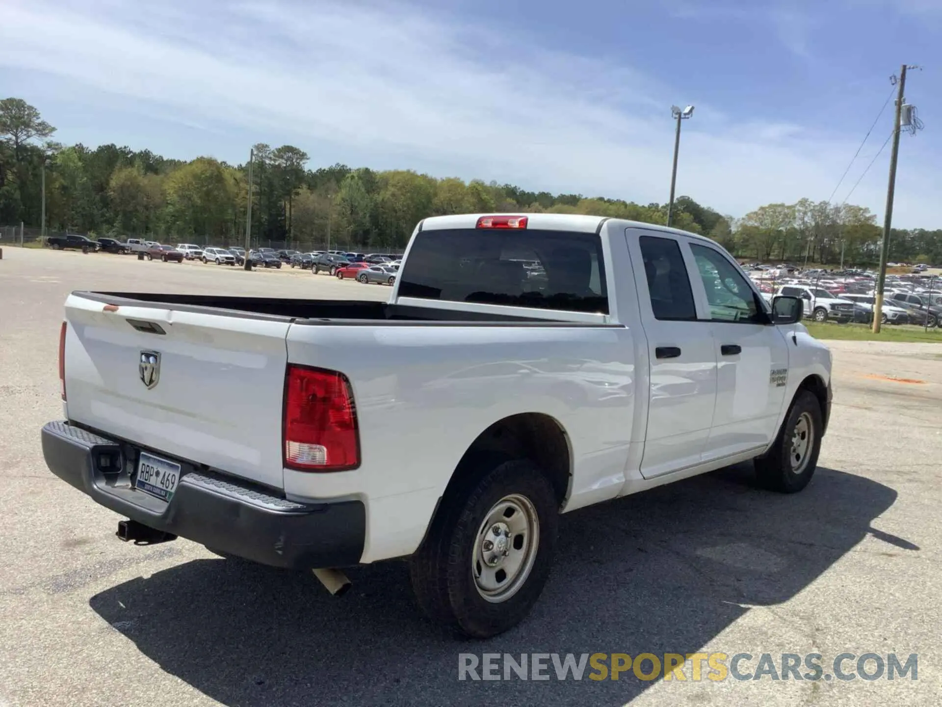 12 Photograph of a damaged car 1C6RR6FG6KS608947 RAM 1500 CLASSIC 2019