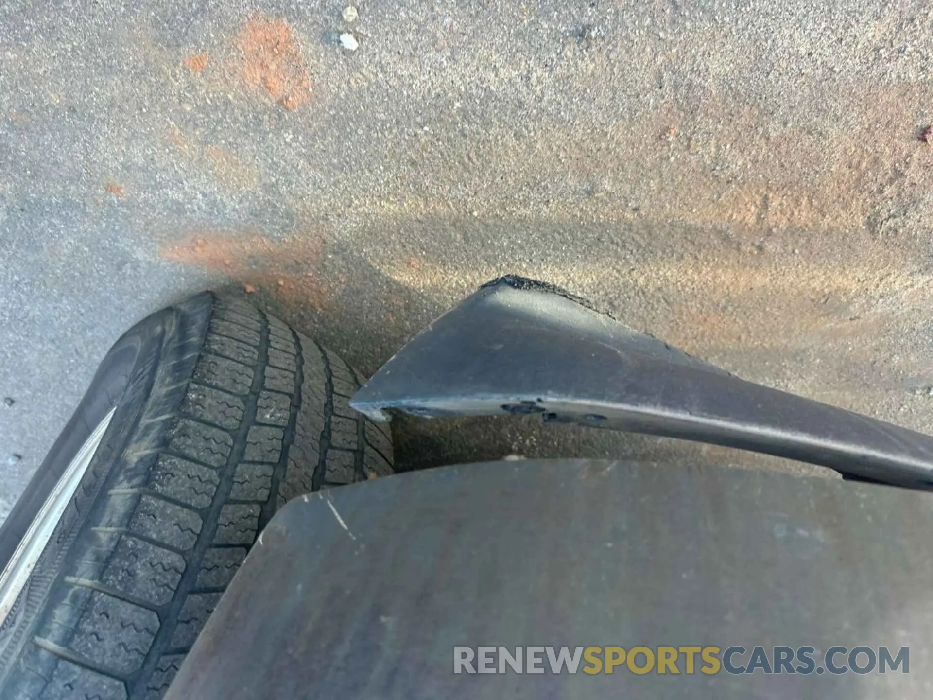 22 Photograph of a damaged car 1C6RR6FG6KS608947 RAM 1500 CLASSIC 2019