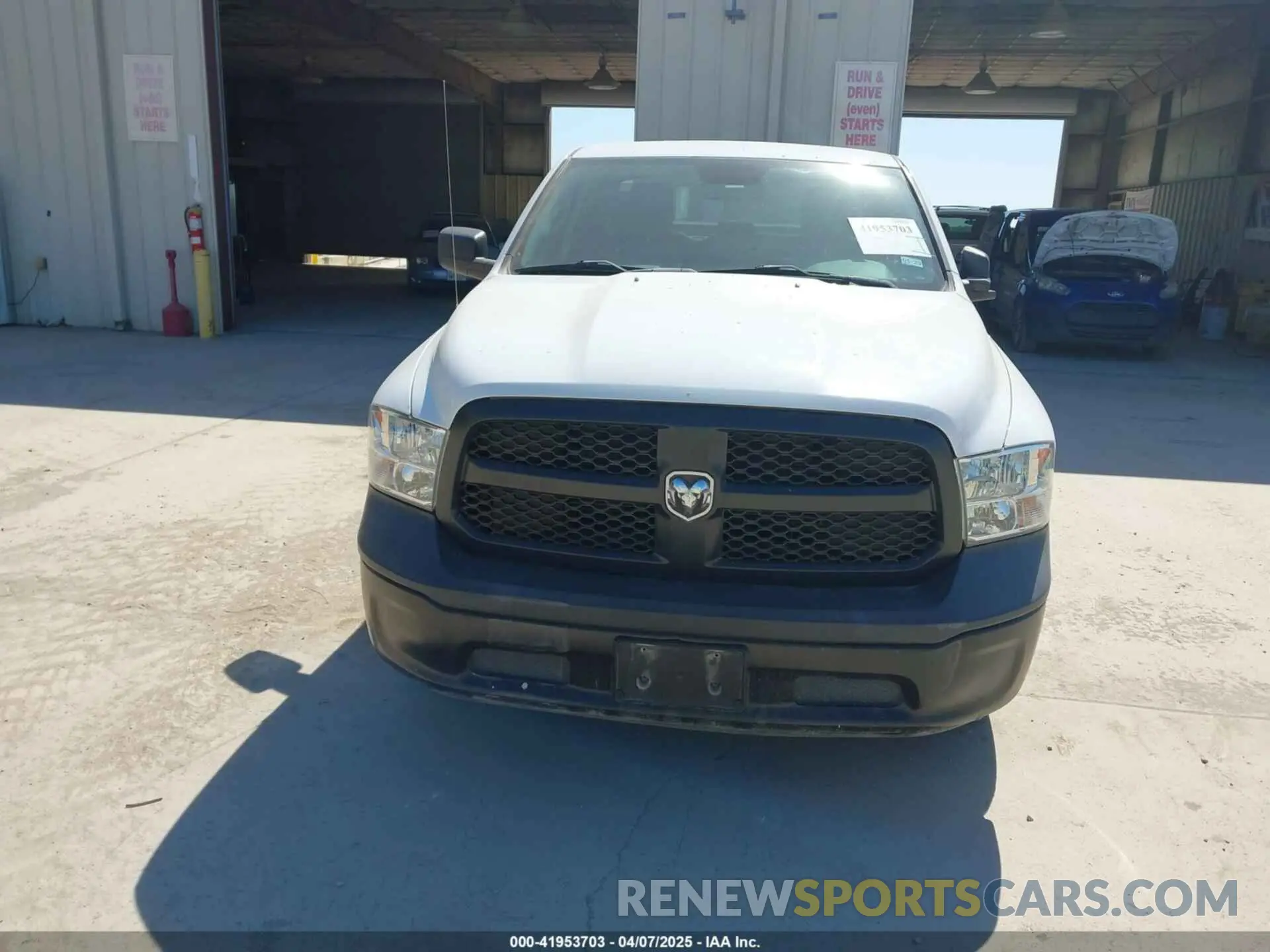 12 Photograph of a damaged car 1C6RR6FG7KS610478 RAM 1500 CLASSIC 2019