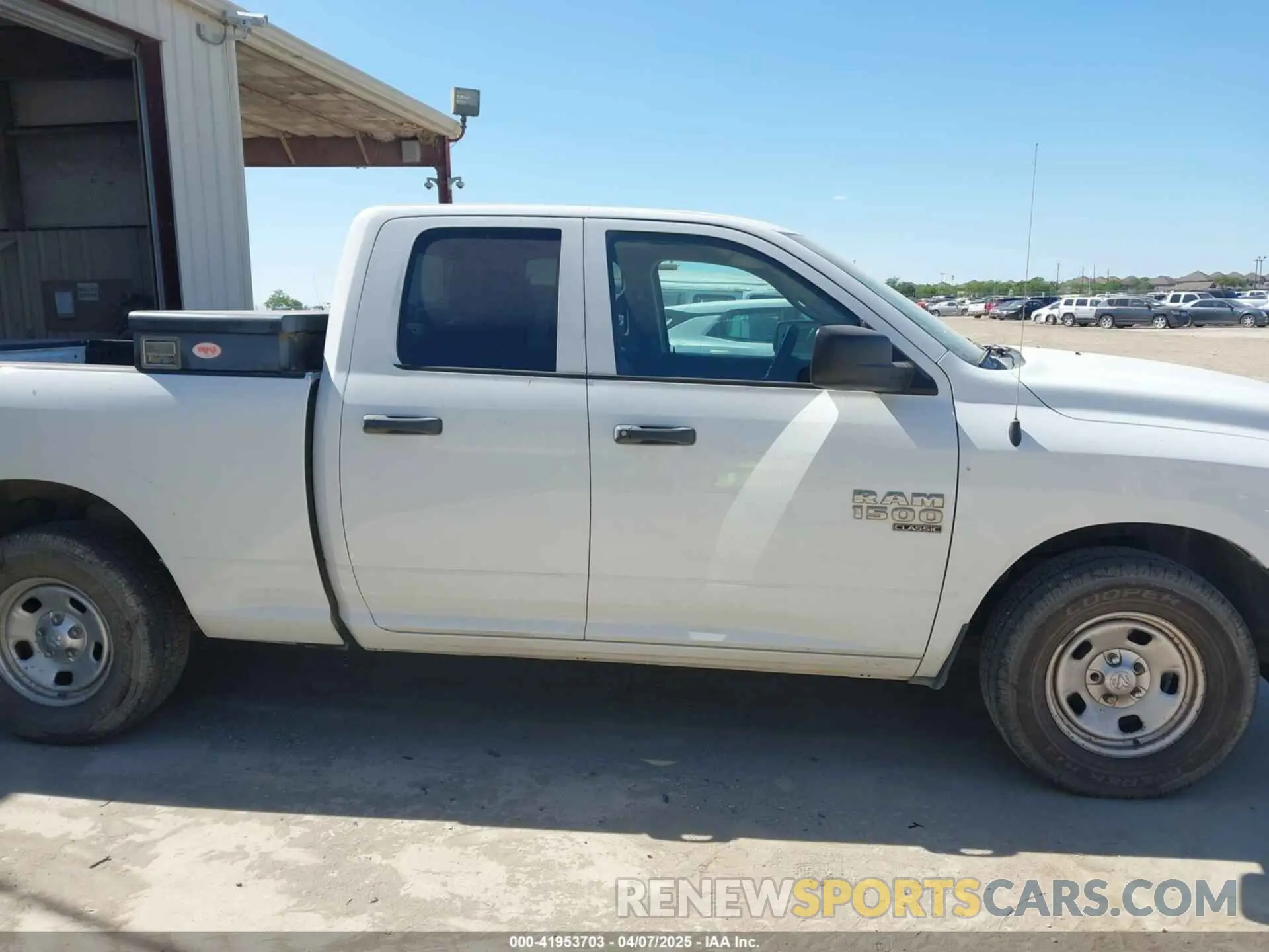 13 Photograph of a damaged car 1C6RR6FG7KS610478 RAM 1500 CLASSIC 2019