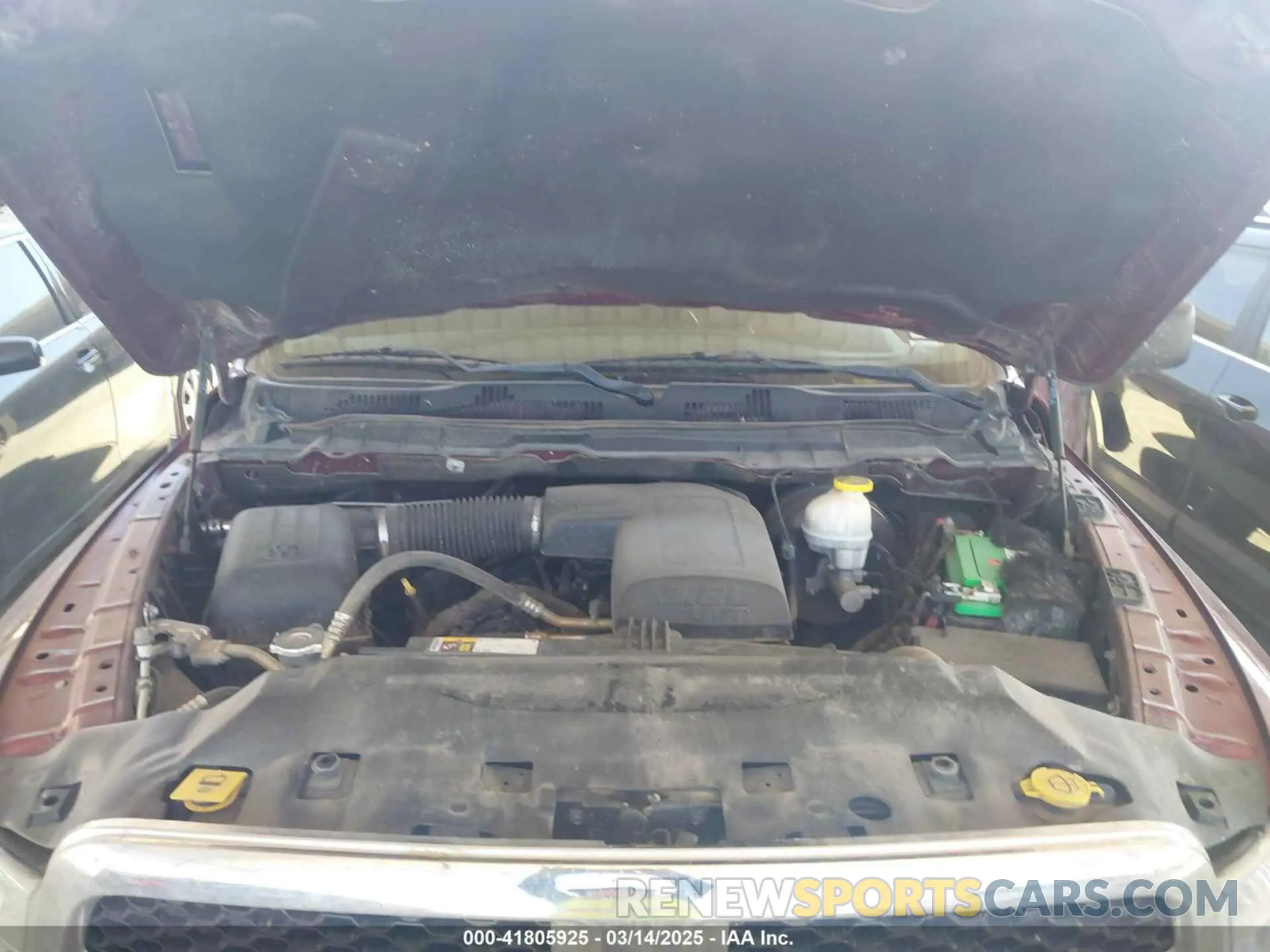 10 Photograph of a damaged car 1C6RR6FG7KS704795 RAM 1500 CLASSIC 2019