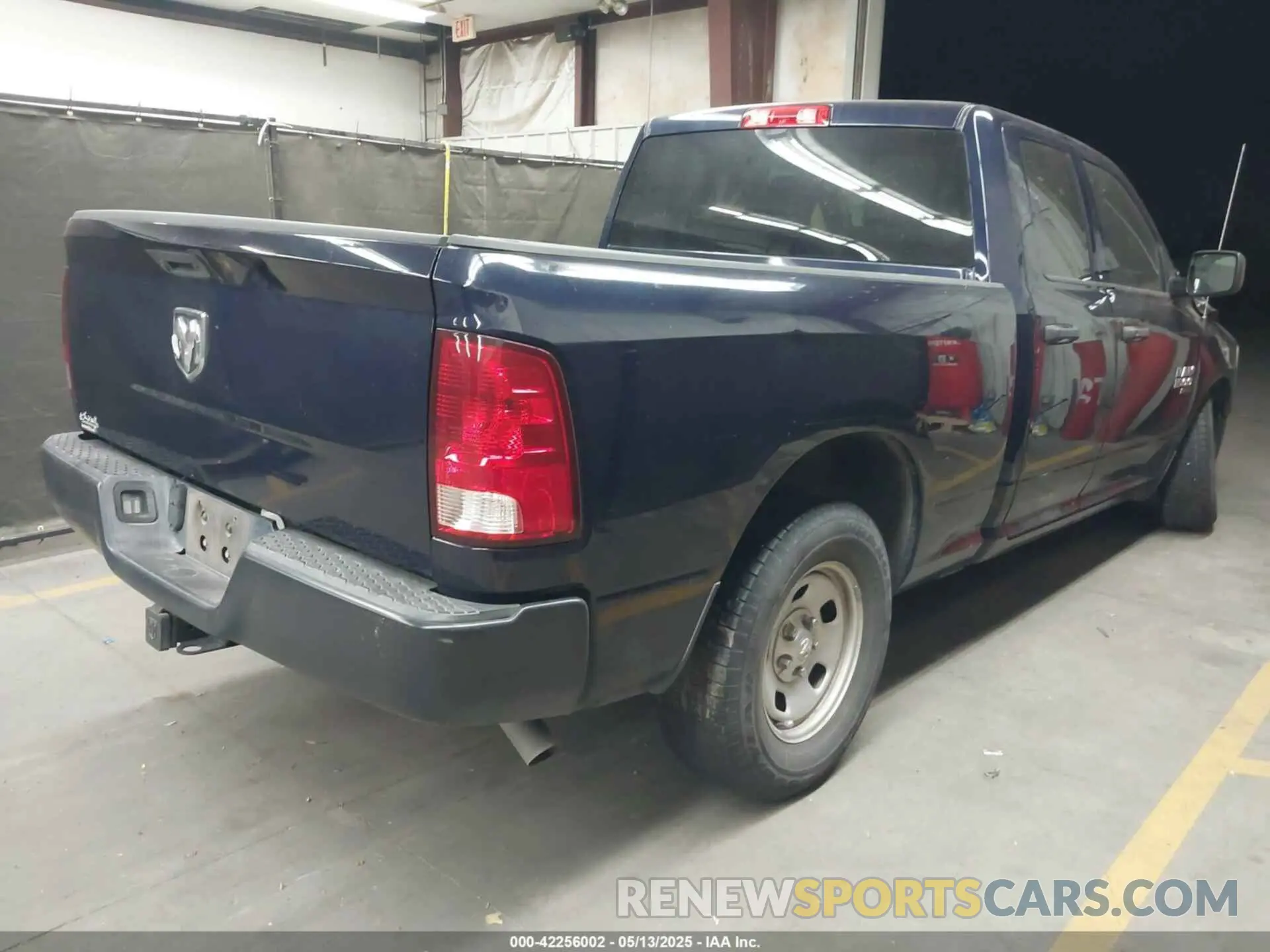 4 Photograph of a damaged car 1C6RR6FG8KS586787 RAM 1500 CLASSIC 2019