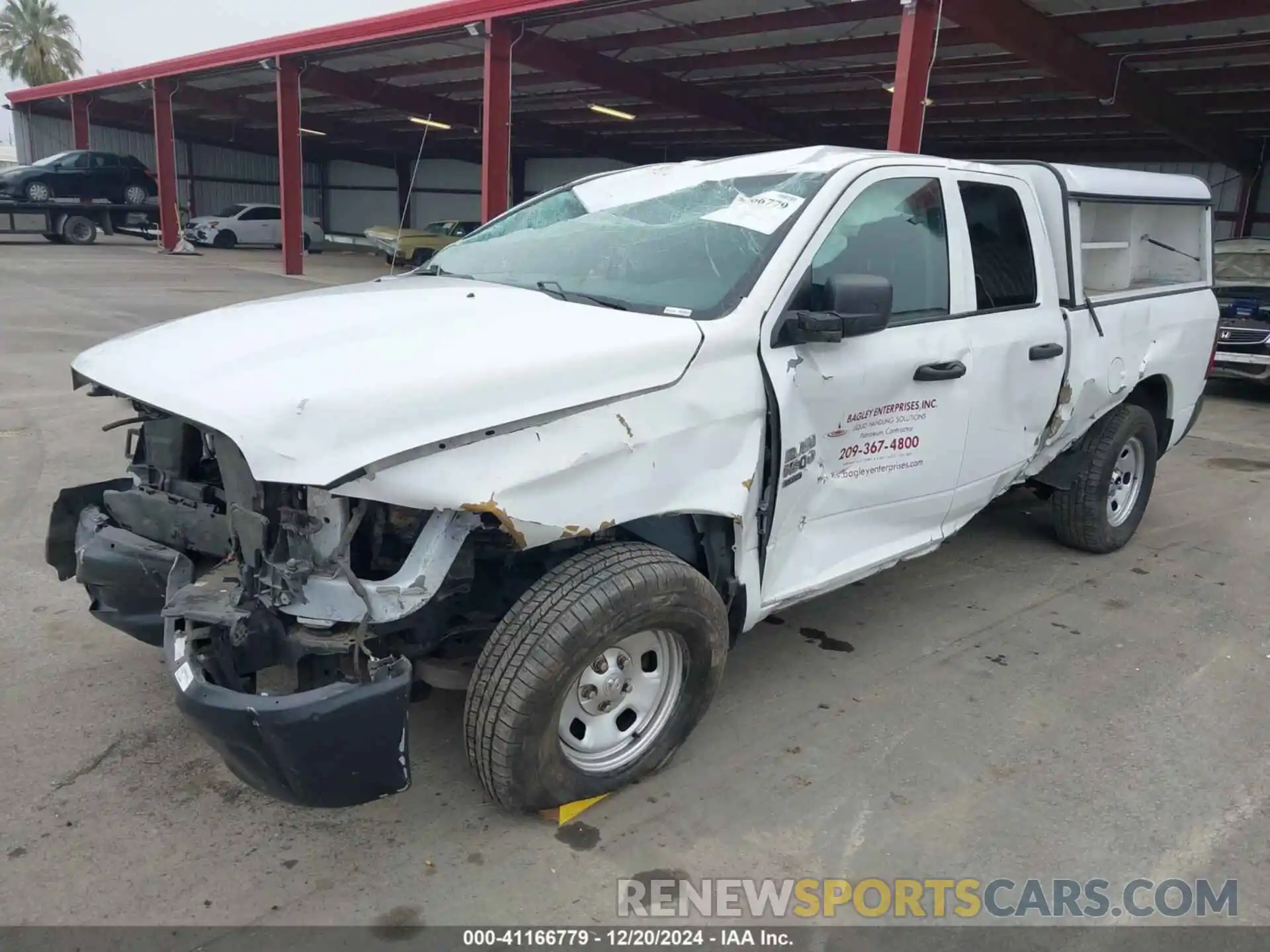 2 Photograph of a damaged car 1C6RR6FG8KS733349 RAM 1500 CLASSIC 2019