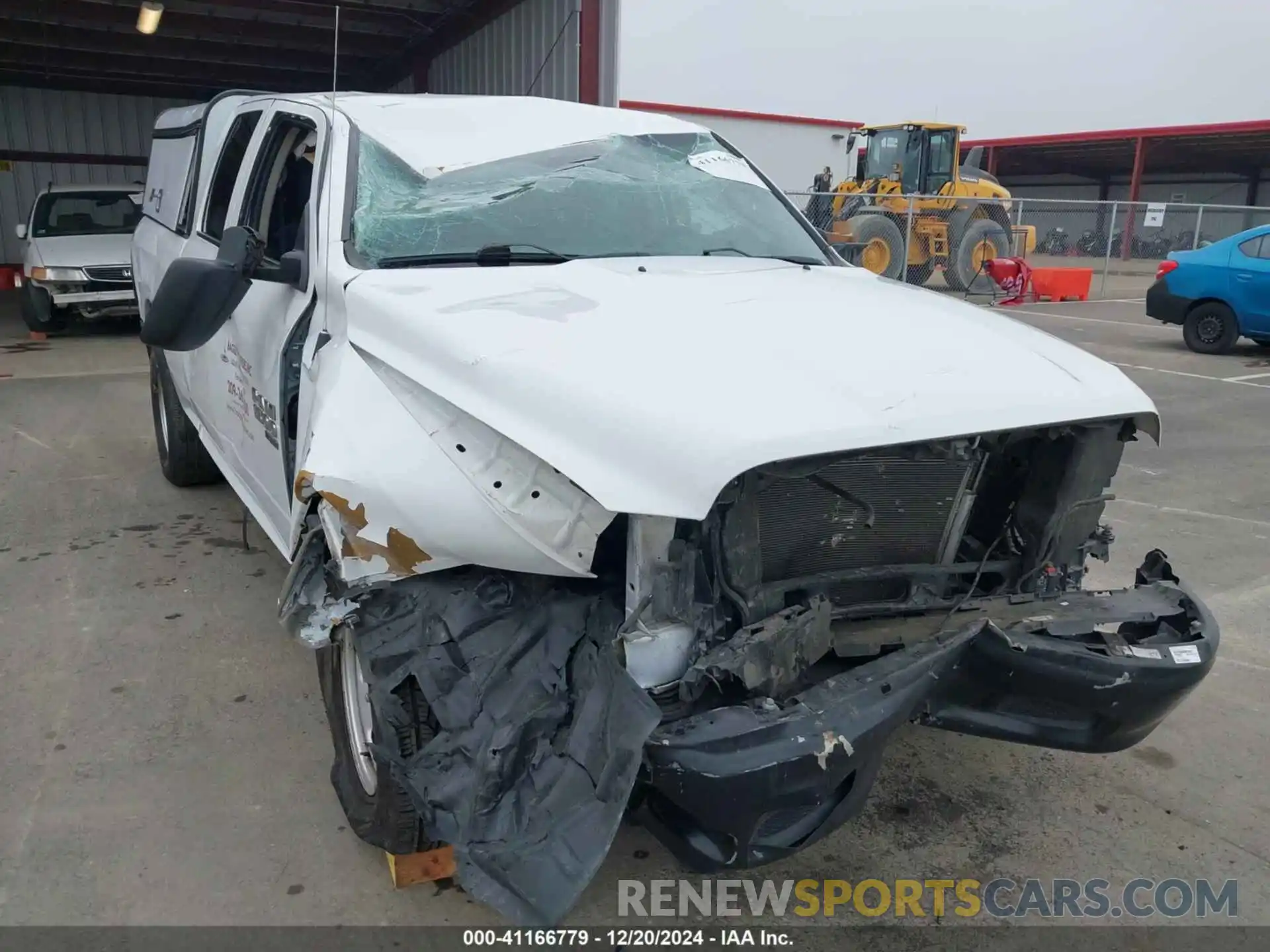 6 Photograph of a damaged car 1C6RR6FG8KS733349 RAM 1500 CLASSIC 2019