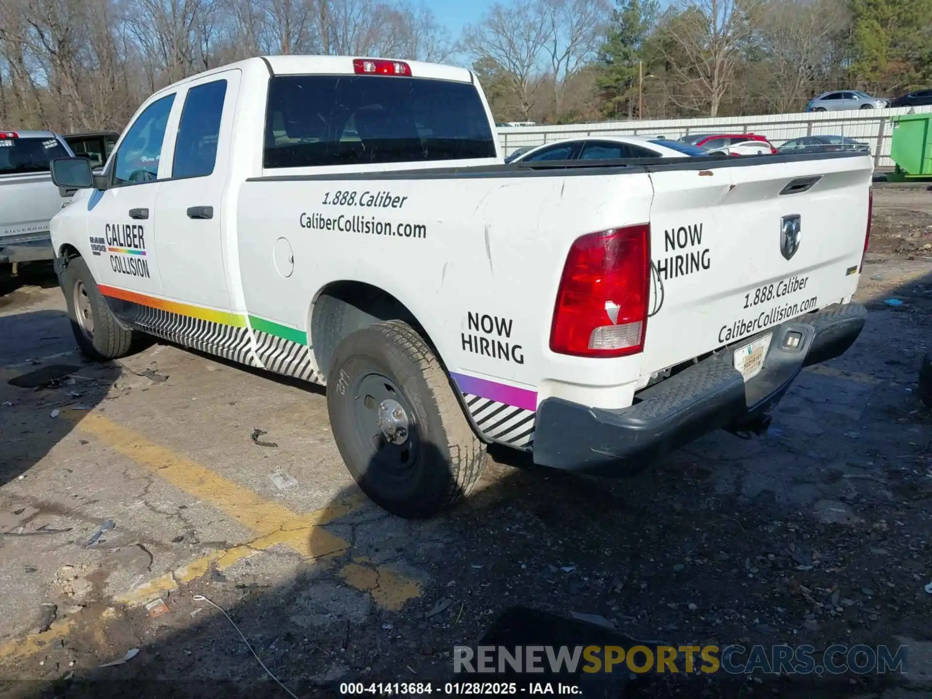 3 Photograph of a damaged car 1C6RR6FG9KS733134 RAM 1500 CLASSIC 2019