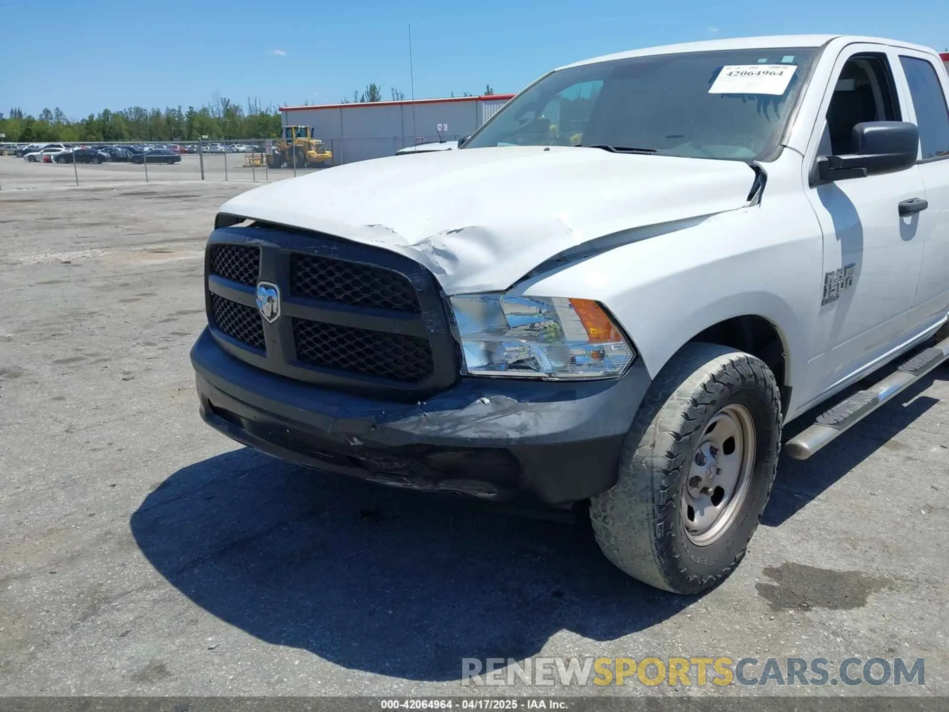 6 Photograph of a damaged car 1C6RR6FGXKS707254 RAM 1500 CLASSIC 2019