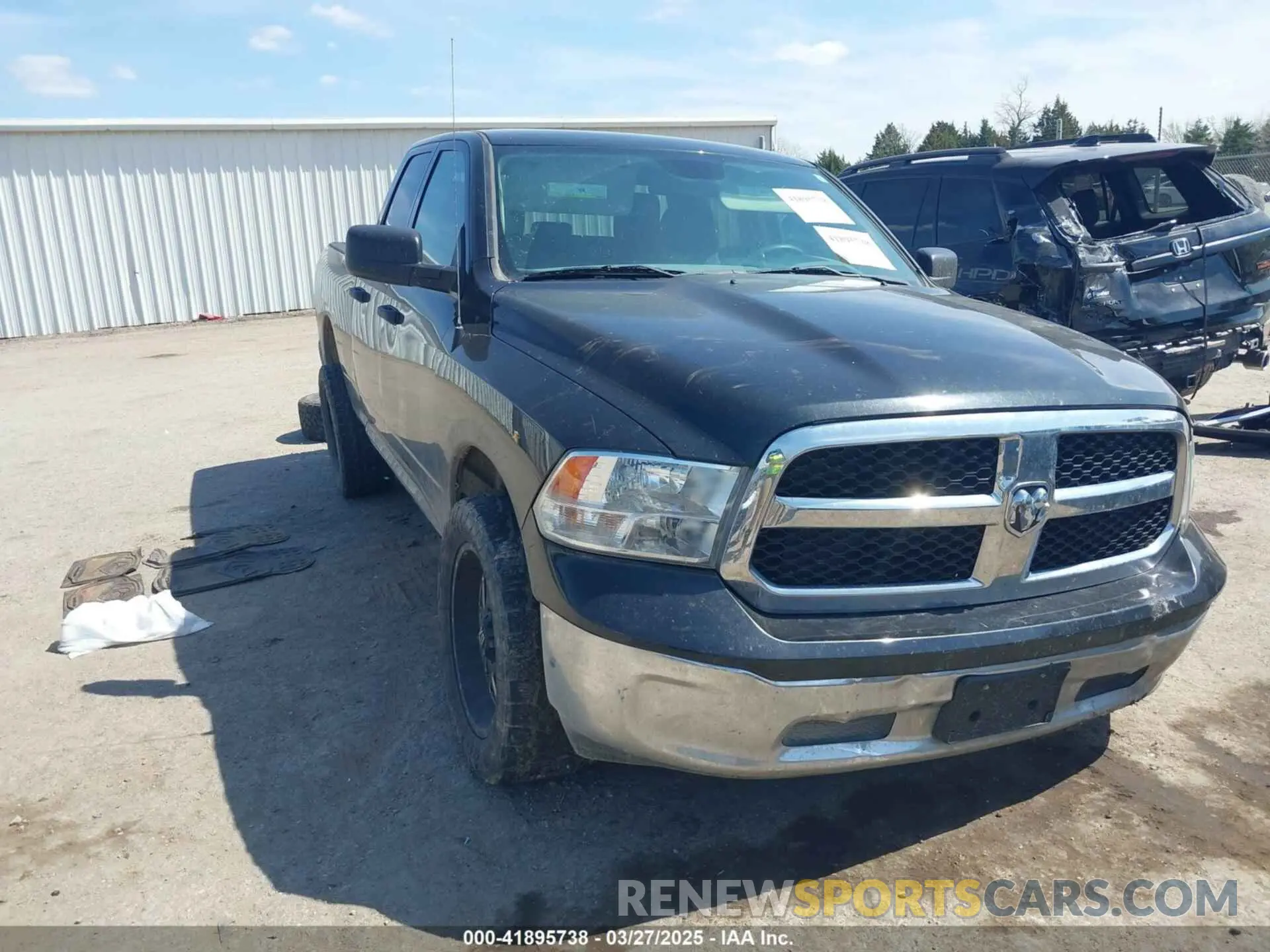 1 Photograph of a damaged car 1C6RR6FT3KS563110 RAM 1500 CLASSIC 2019