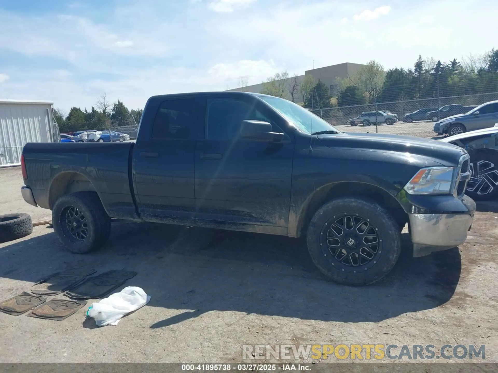 14 Photograph of a damaged car 1C6RR6FT3KS563110 RAM 1500 CLASSIC 2019