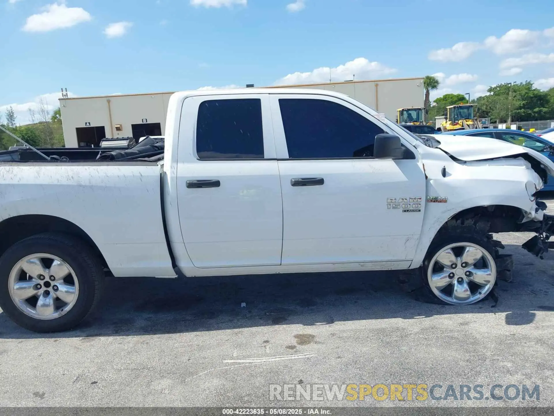 12 Photograph of a damaged car 1C6RR6FT6KS545782 RAM 1500 CLASSIC 2019