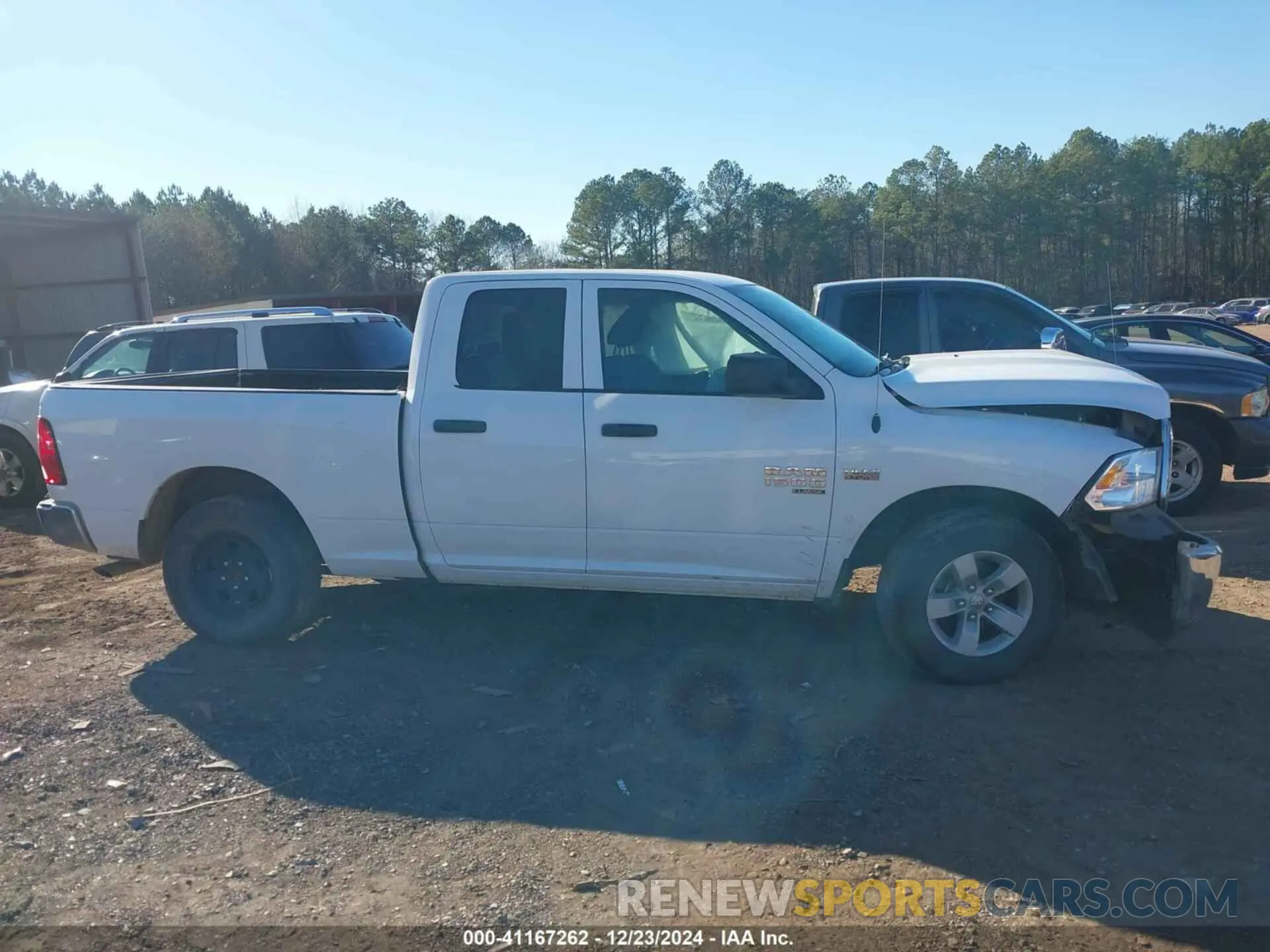 12 Photograph of a damaged car 1C6RR6FTXKS584312 RAM 1500 CLASSIC 2019