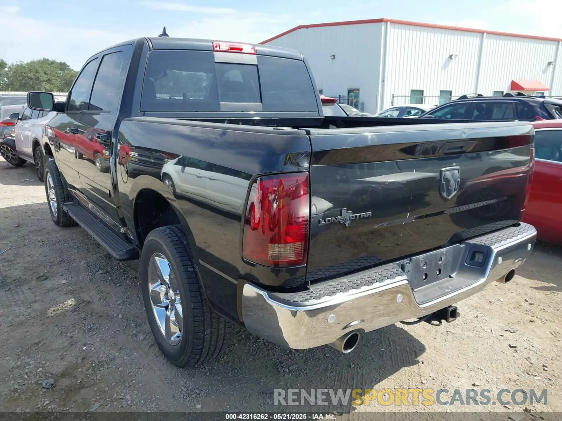 3 Photograph of a damaged car 1C6RR6LT0KS539223 RAM 1500 CLASSIC 2019