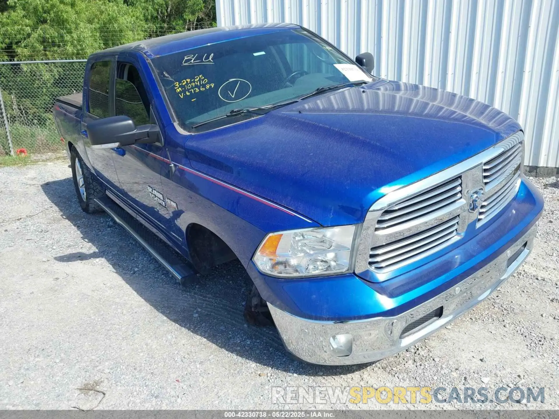 1 Photograph of a damaged car 1C6RR6LT3KS673689 RAM 1500 CLASSIC 2019