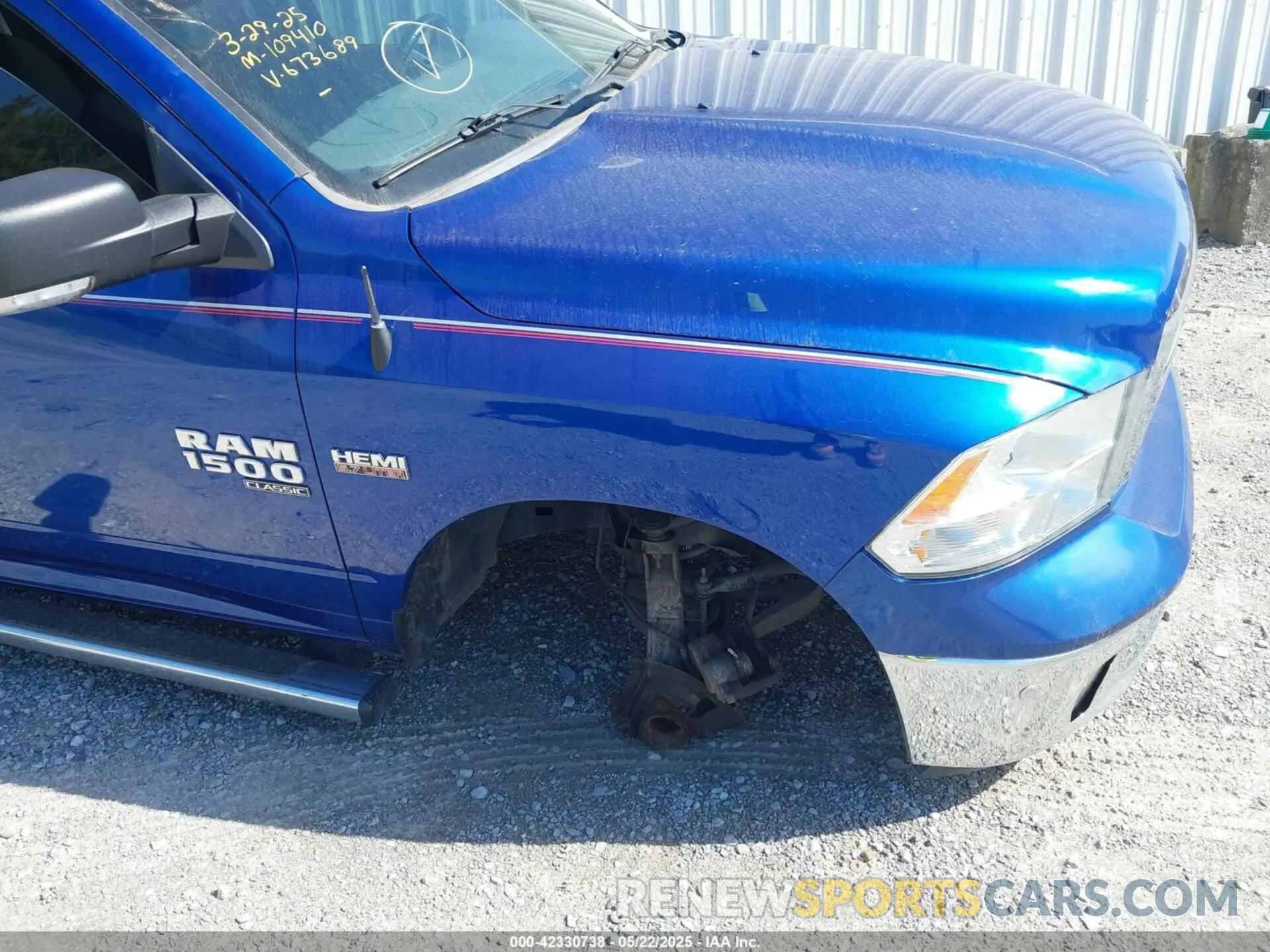 6 Photograph of a damaged car 1C6RR6LT3KS673689 RAM 1500 CLASSIC 2019