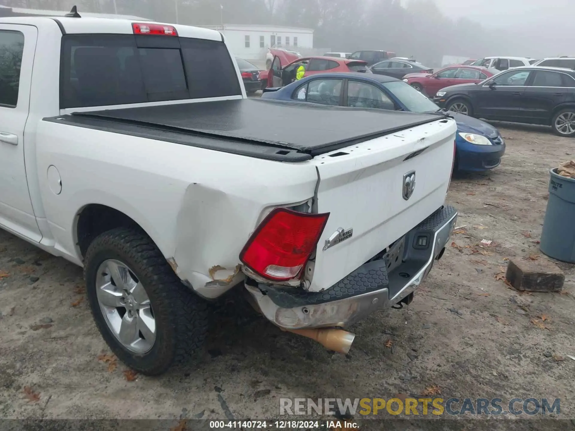 17 Photograph of a damaged car 1C6RR6LT4KS573343 RAM 1500 CLASSIC 2019