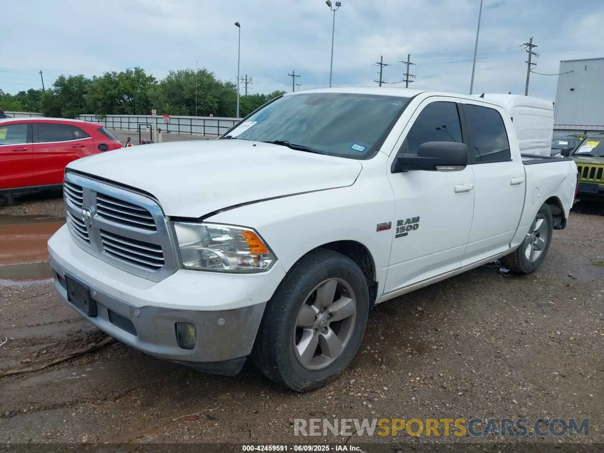 2 Photograph of a damaged car 1C6RR6LT5KS573626 RAM 1500 CLASSIC 2019
