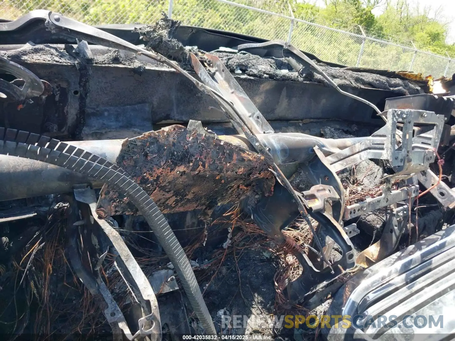 7 Photograph of a damaged car 1C6RR6LT6KS554759 RAM 1500 CLASSIC 2019