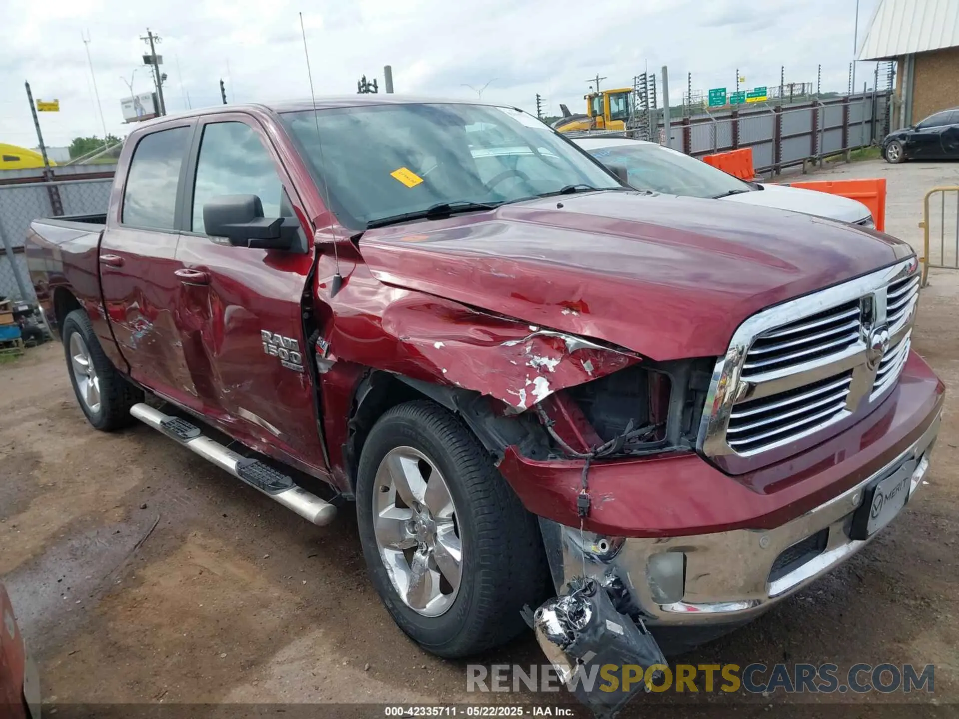 6 Photograph of a damaged car 1C6RR6LT7KS529739 RAM 1500 CLASSIC 2019