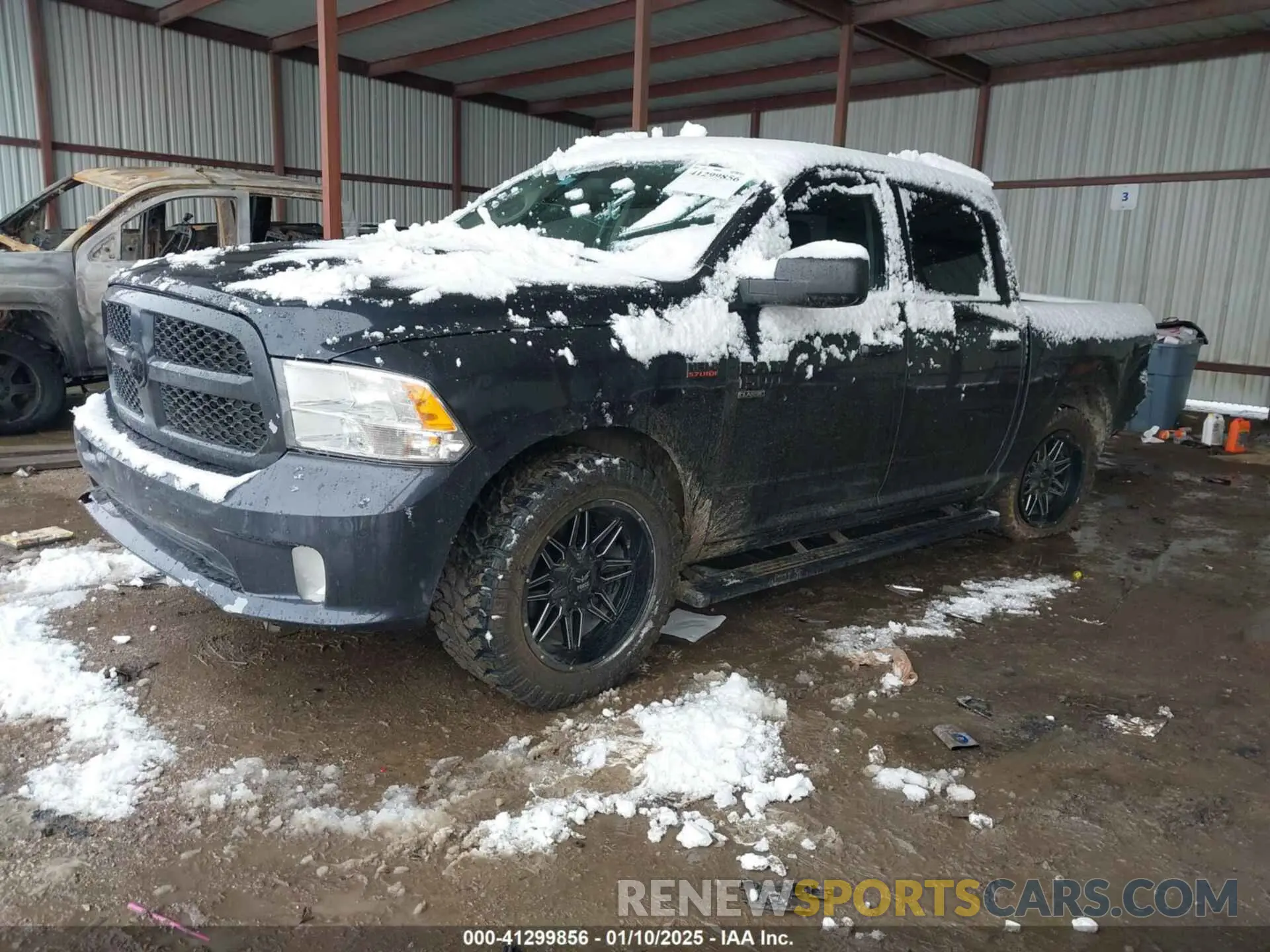 2 Photograph of a damaged car 1C6RR6LT7KS539154 RAM 1500 CLASSIC 2019