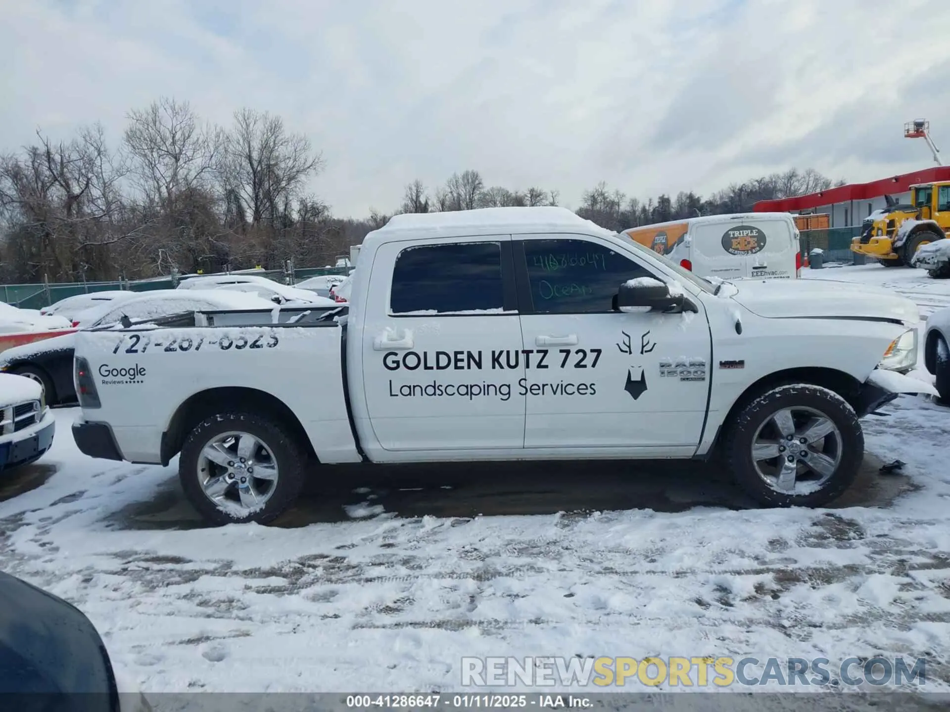13 Photograph of a damaged car 1C6RR6LT9KS563682 RAM 1500 CLASSIC 2019