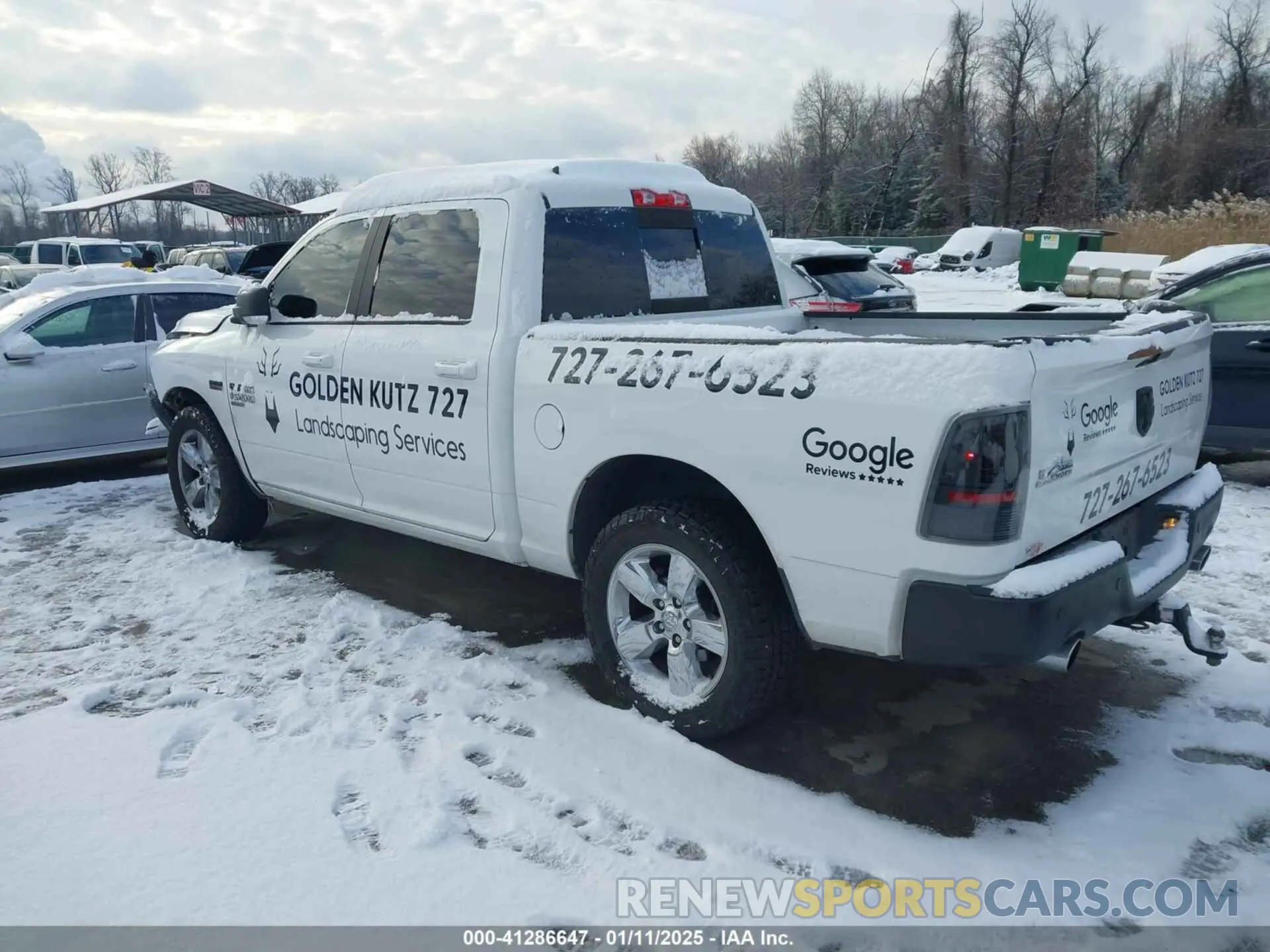 3 Photograph of a damaged car 1C6RR6LT9KS563682 RAM 1500 CLASSIC 2019