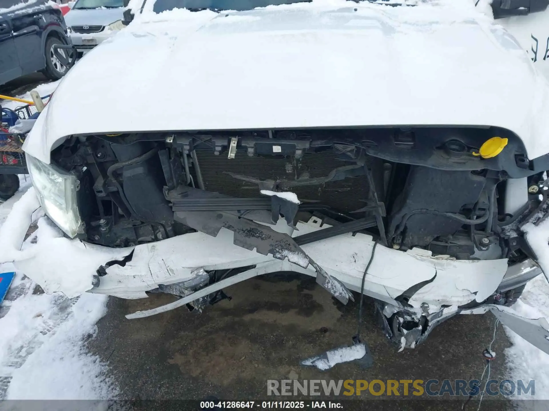 6 Photograph of a damaged car 1C6RR6LT9KS563682 RAM 1500 CLASSIC 2019