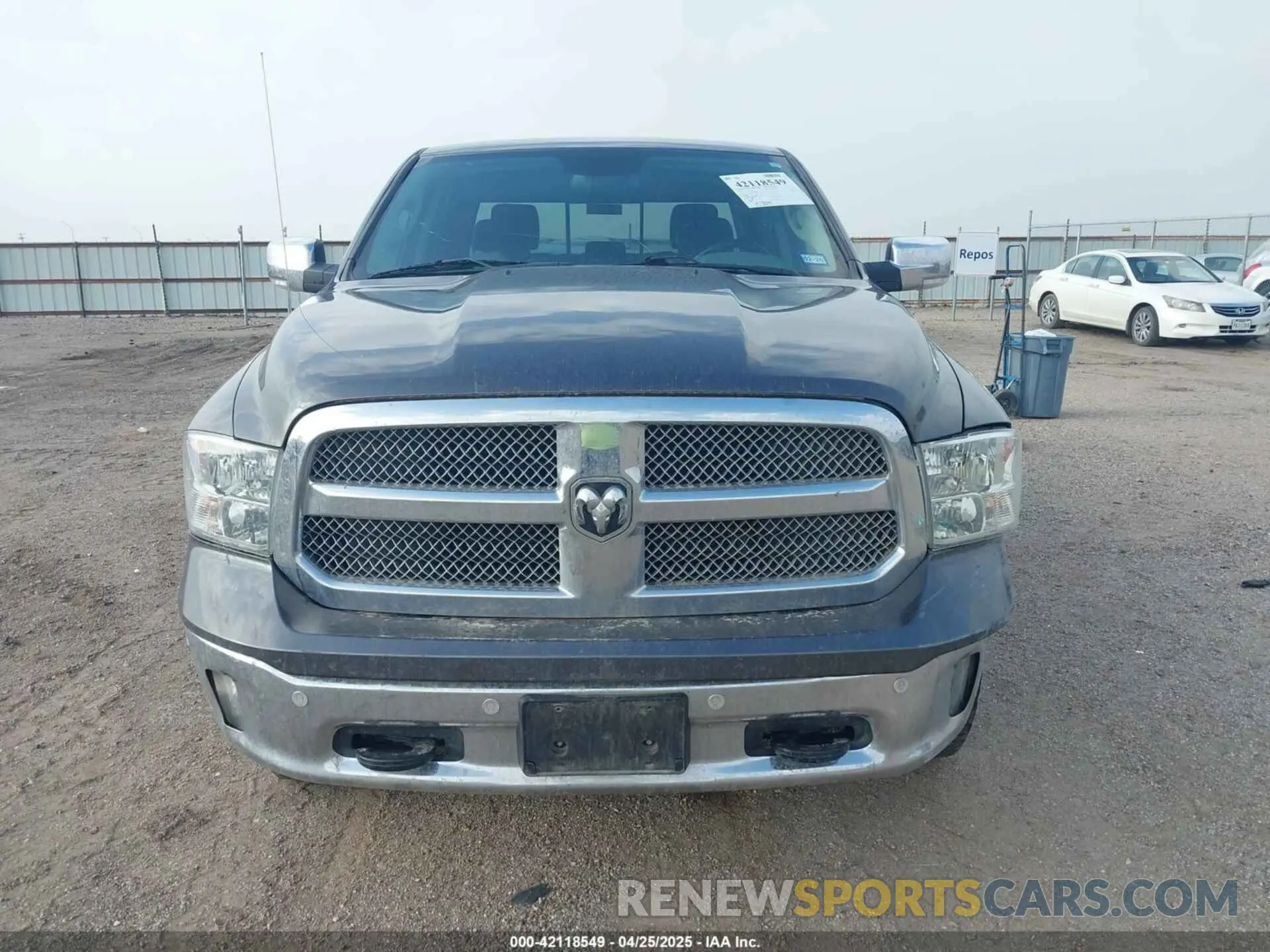 12 Photograph of a damaged car 1C6RR6LTXKS602604 RAM 1500 CLASSIC 2019