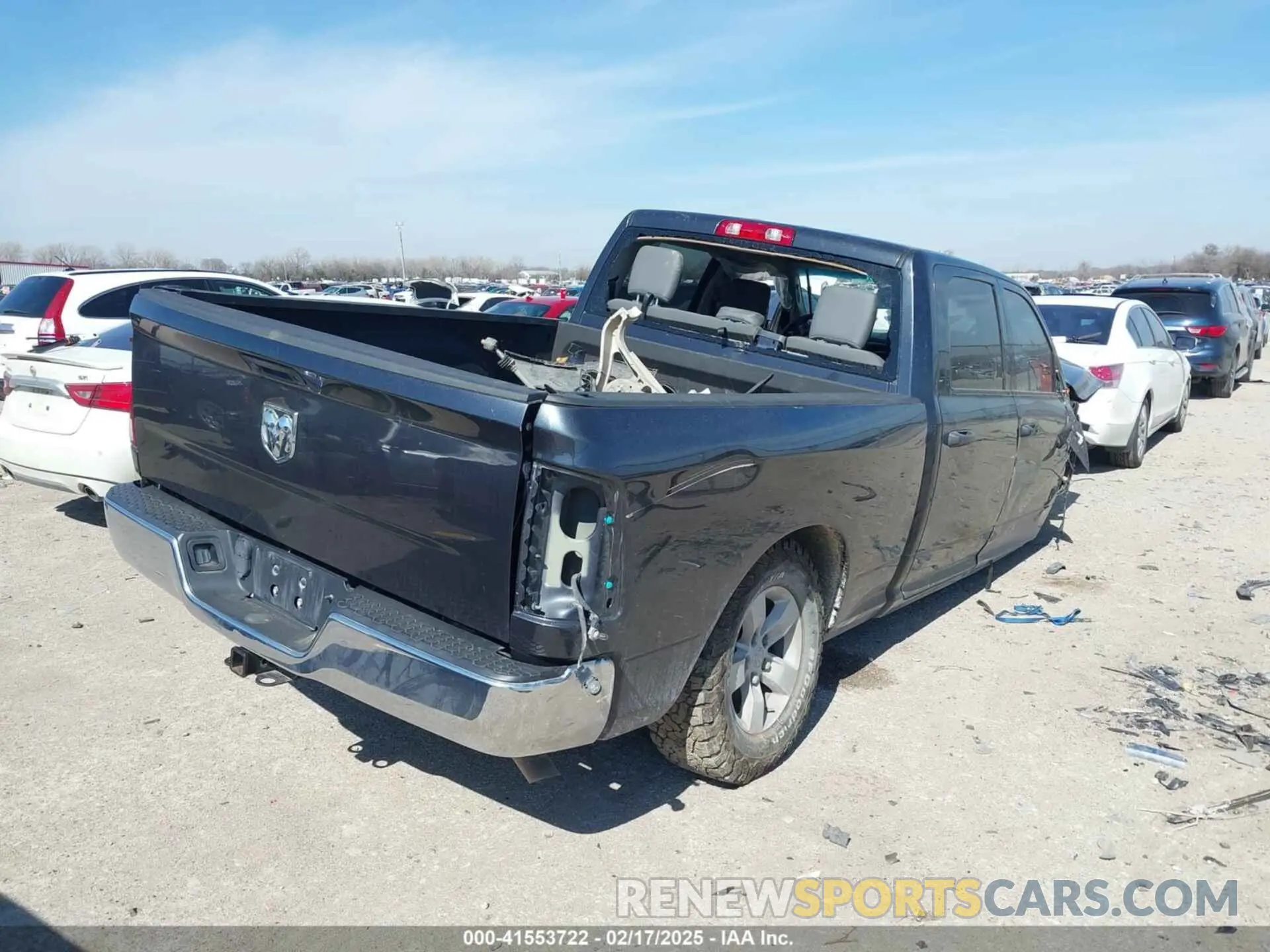 4 Photograph of a damaged car 1C6RR6ST7KS546087 RAM 1500 CLASSIC 2019