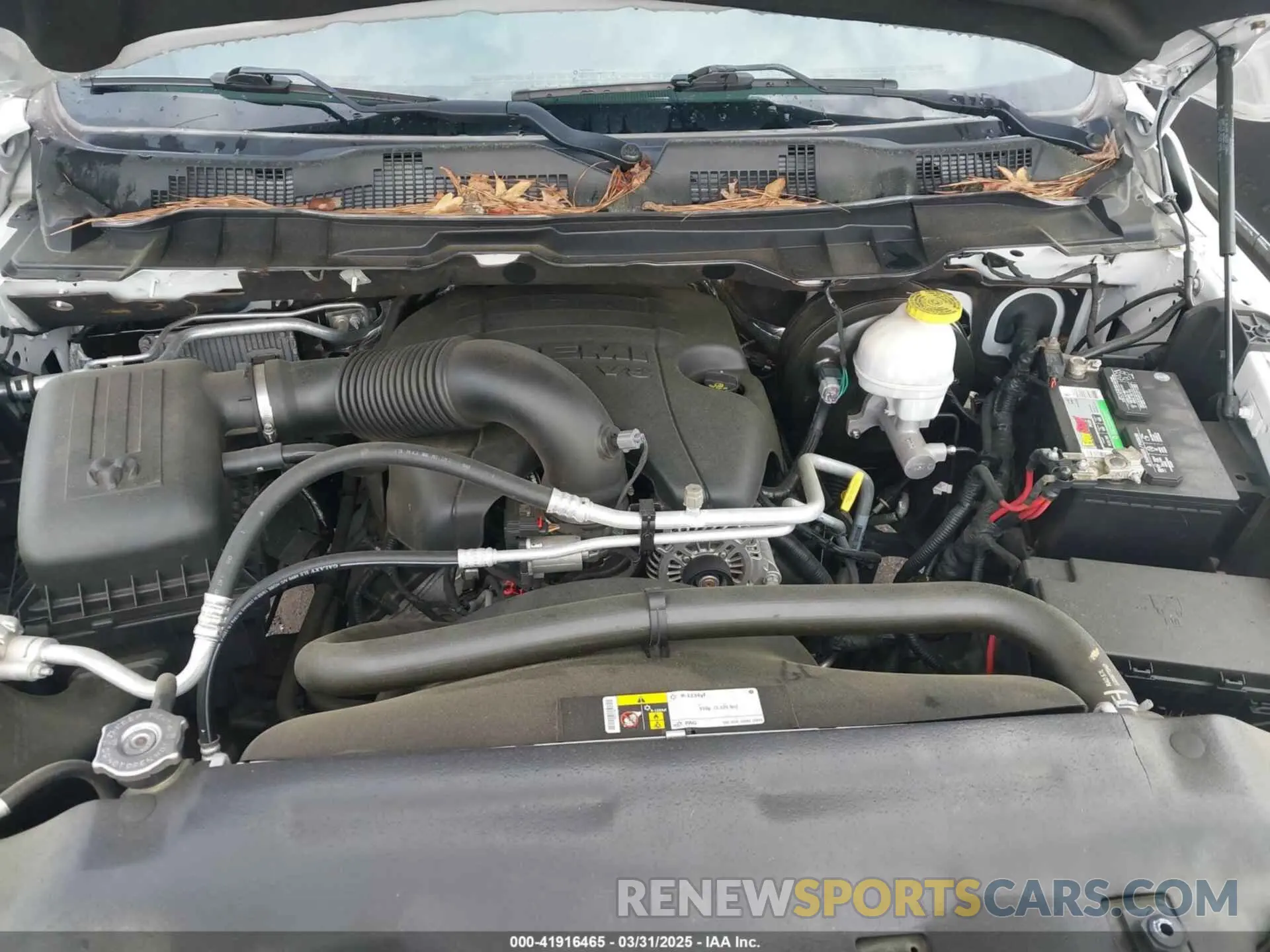 10 Photograph of a damaged car 1C6RR6TT2KS608638 RAM 1500 CLASSIC 2019