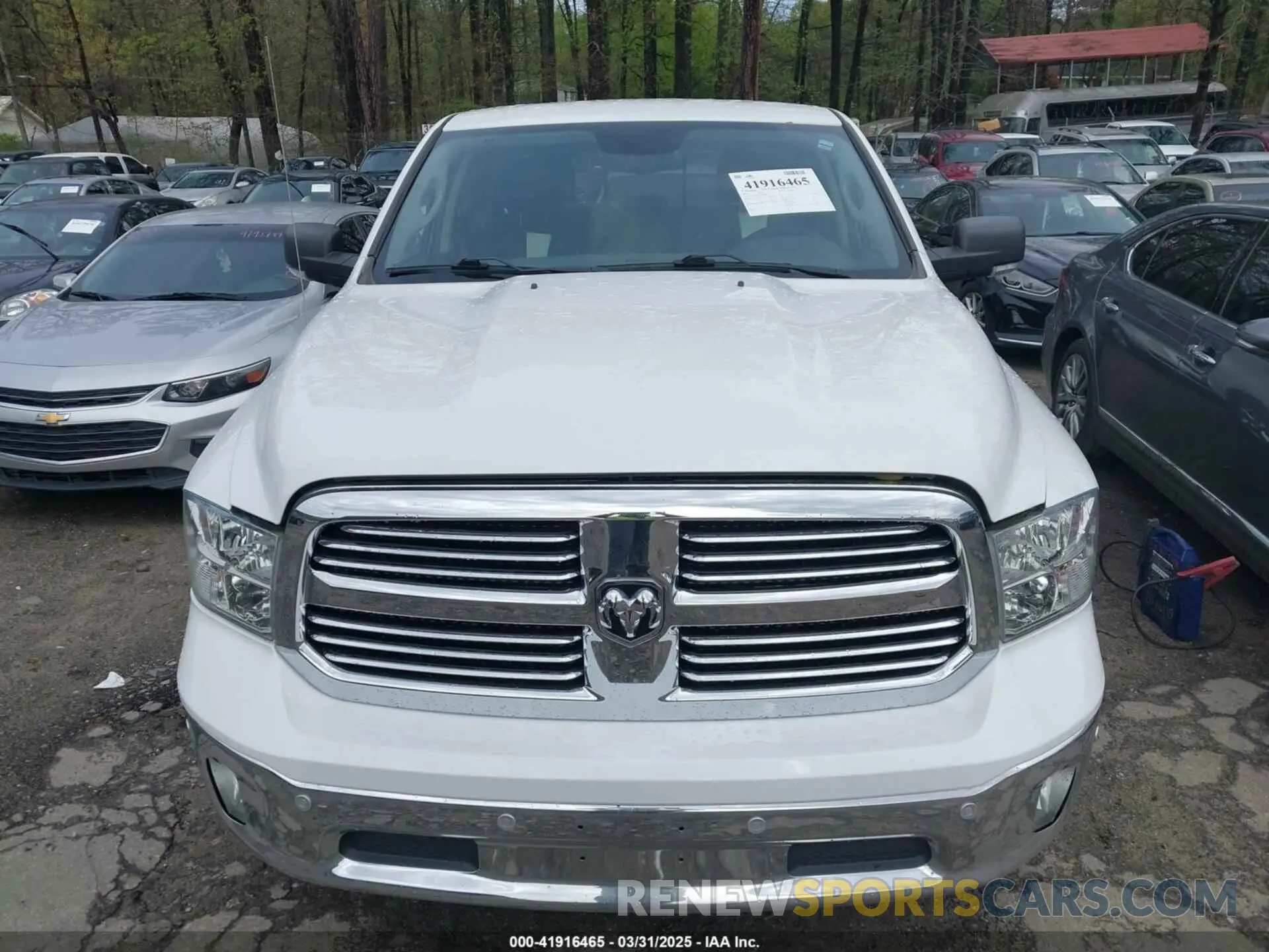12 Photograph of a damaged car 1C6RR6TT2KS608638 RAM 1500 CLASSIC 2019