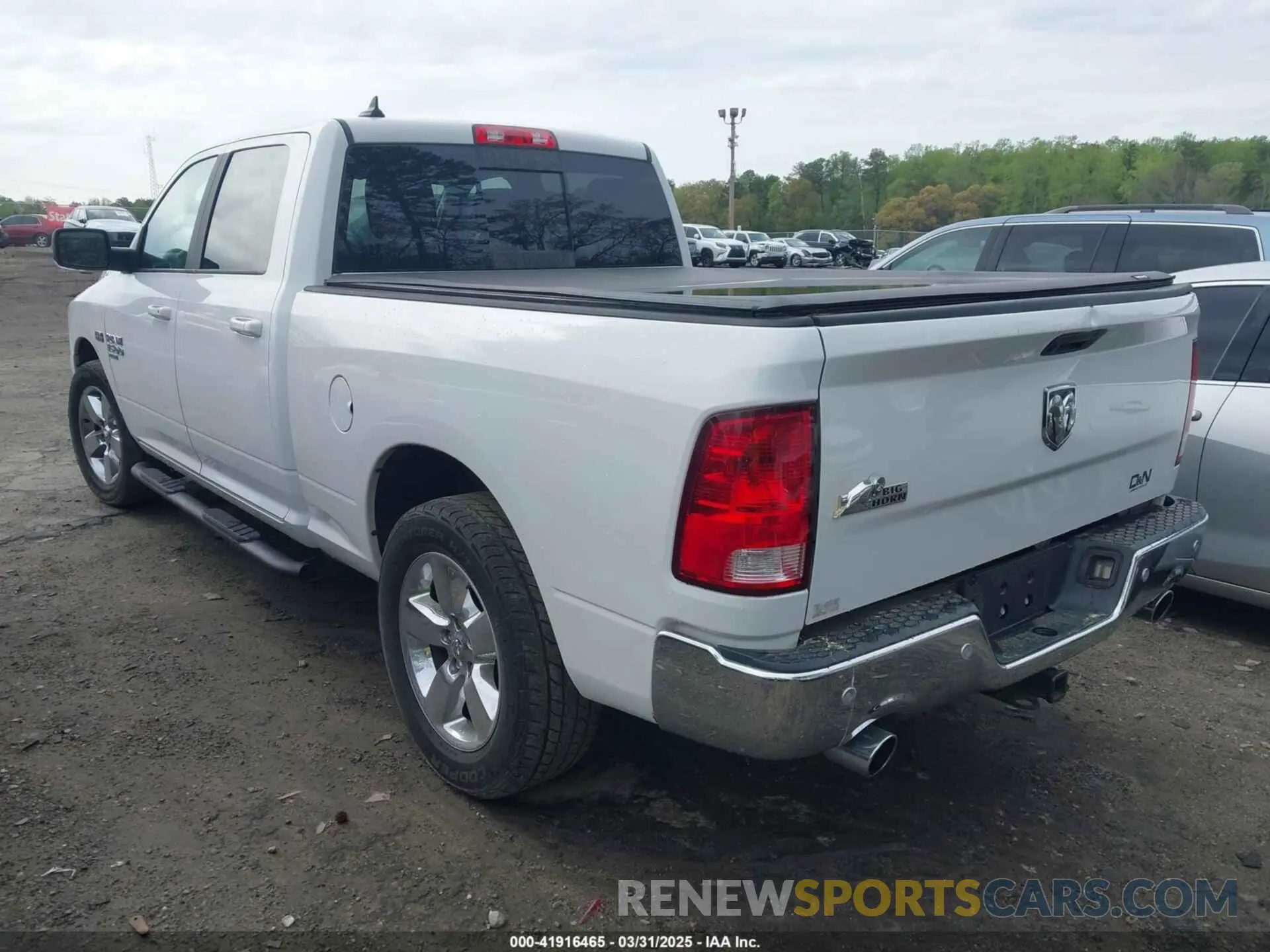 3 Photograph of a damaged car 1C6RR6TT2KS608638 RAM 1500 CLASSIC 2019