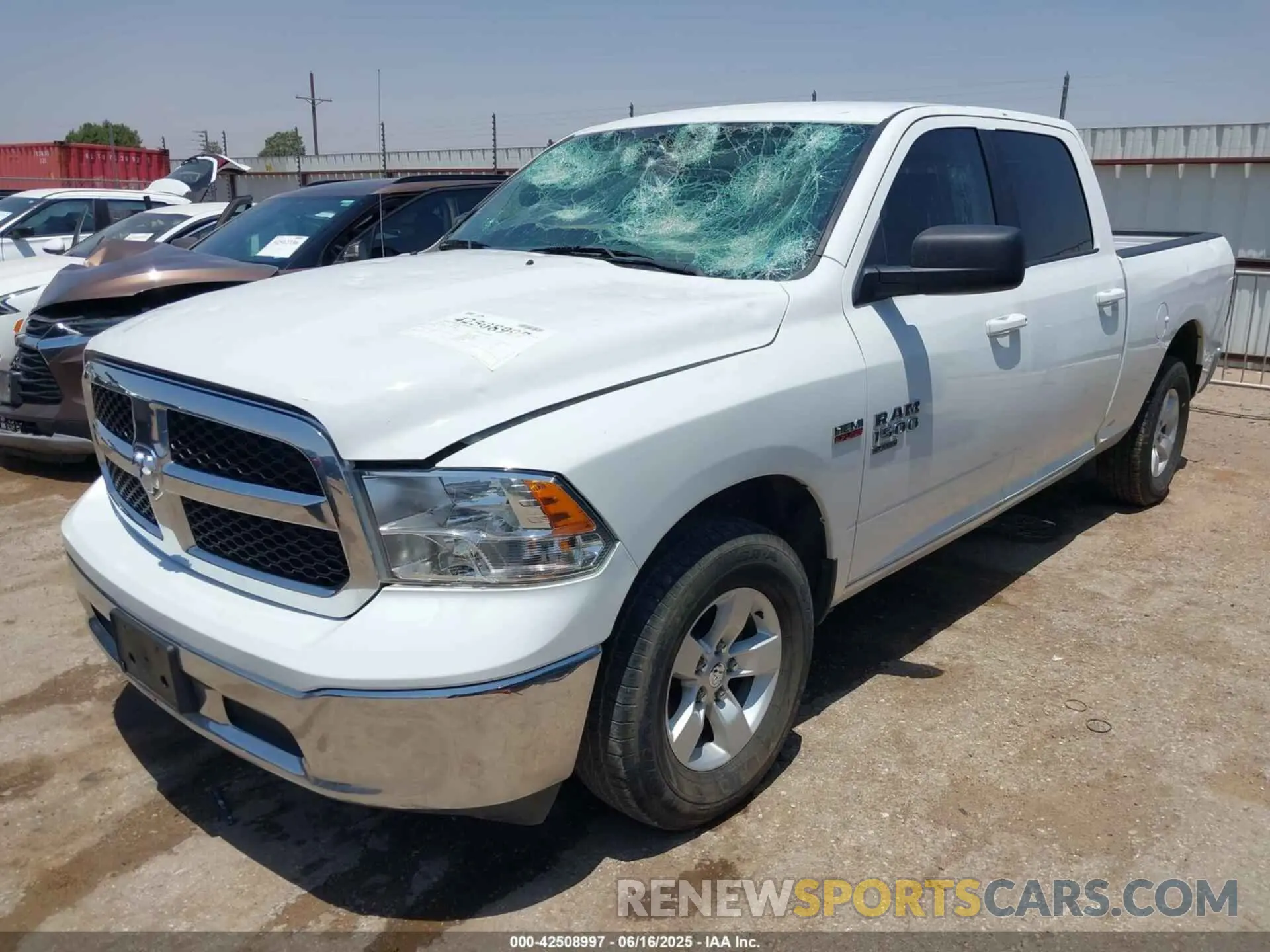 2 Photograph of a damaged car 1C6RR6TT2KS704723 RAM 1500 CLASSIC 2019