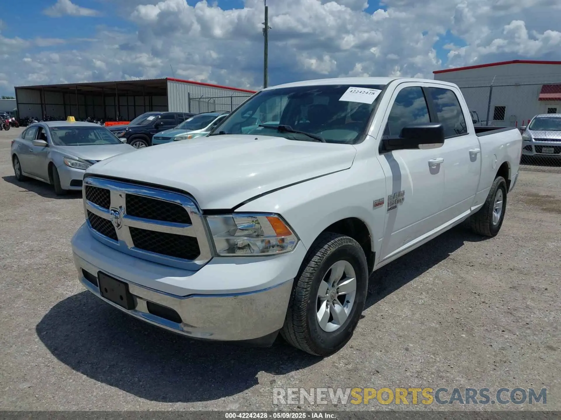 2 Photograph of a damaged car 1C6RR6TT2KS727256 RAM 1500 CLASSIC 2019